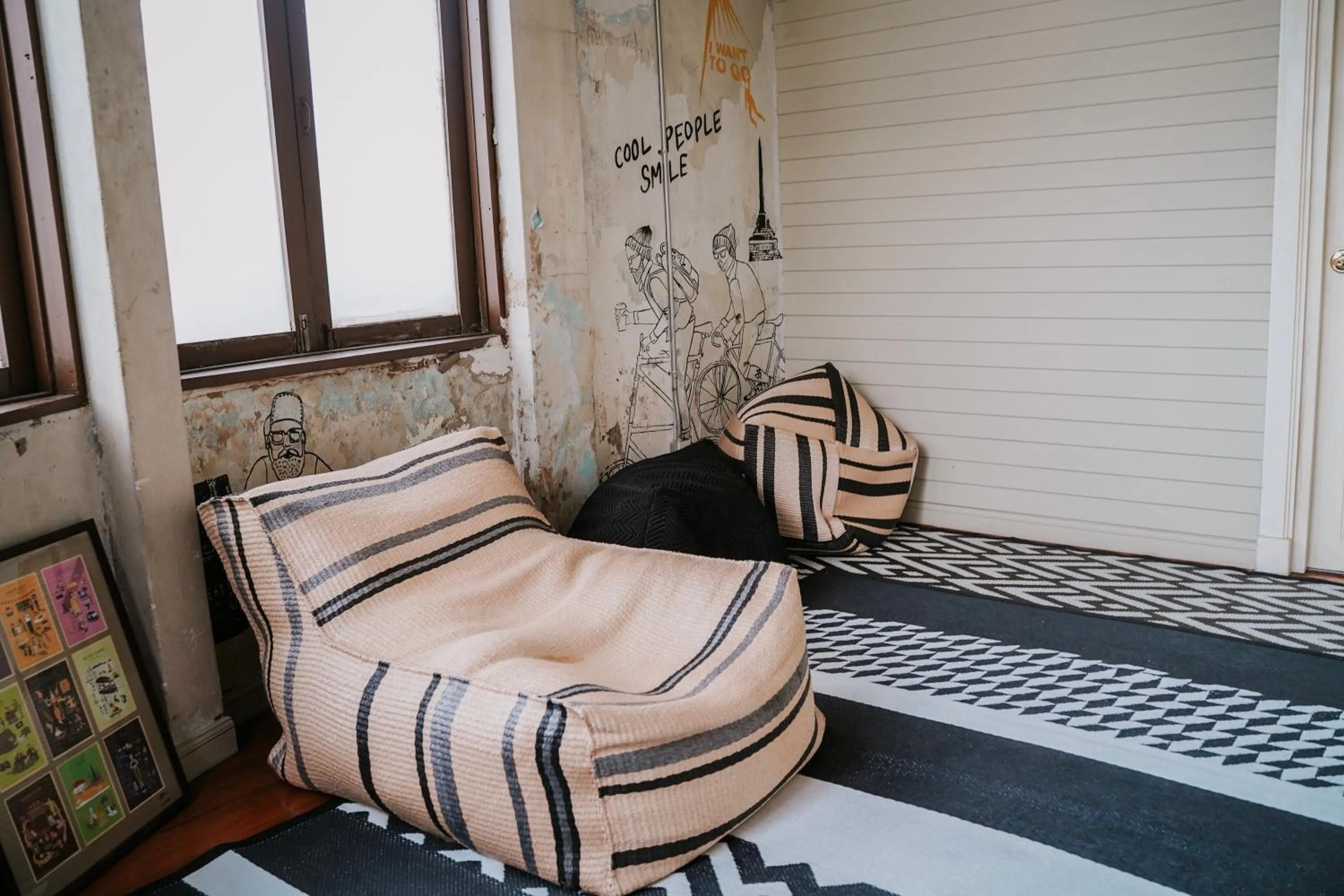 Living room in Azure Hostel Bangkok