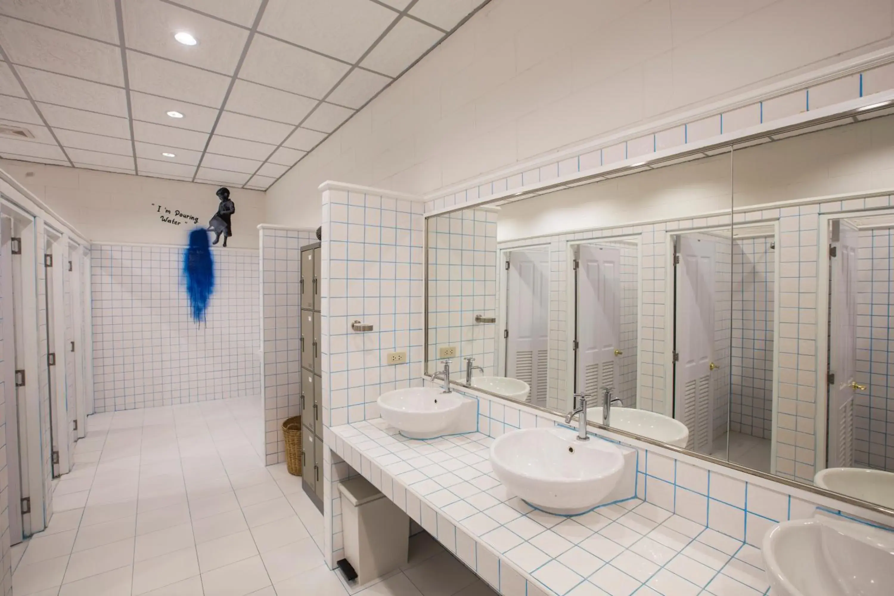 Queen Room with Shared Bathroom in Azure Hostel Bangkok Queen Room with Shared Bathroom in Azure Hostel Bangkok