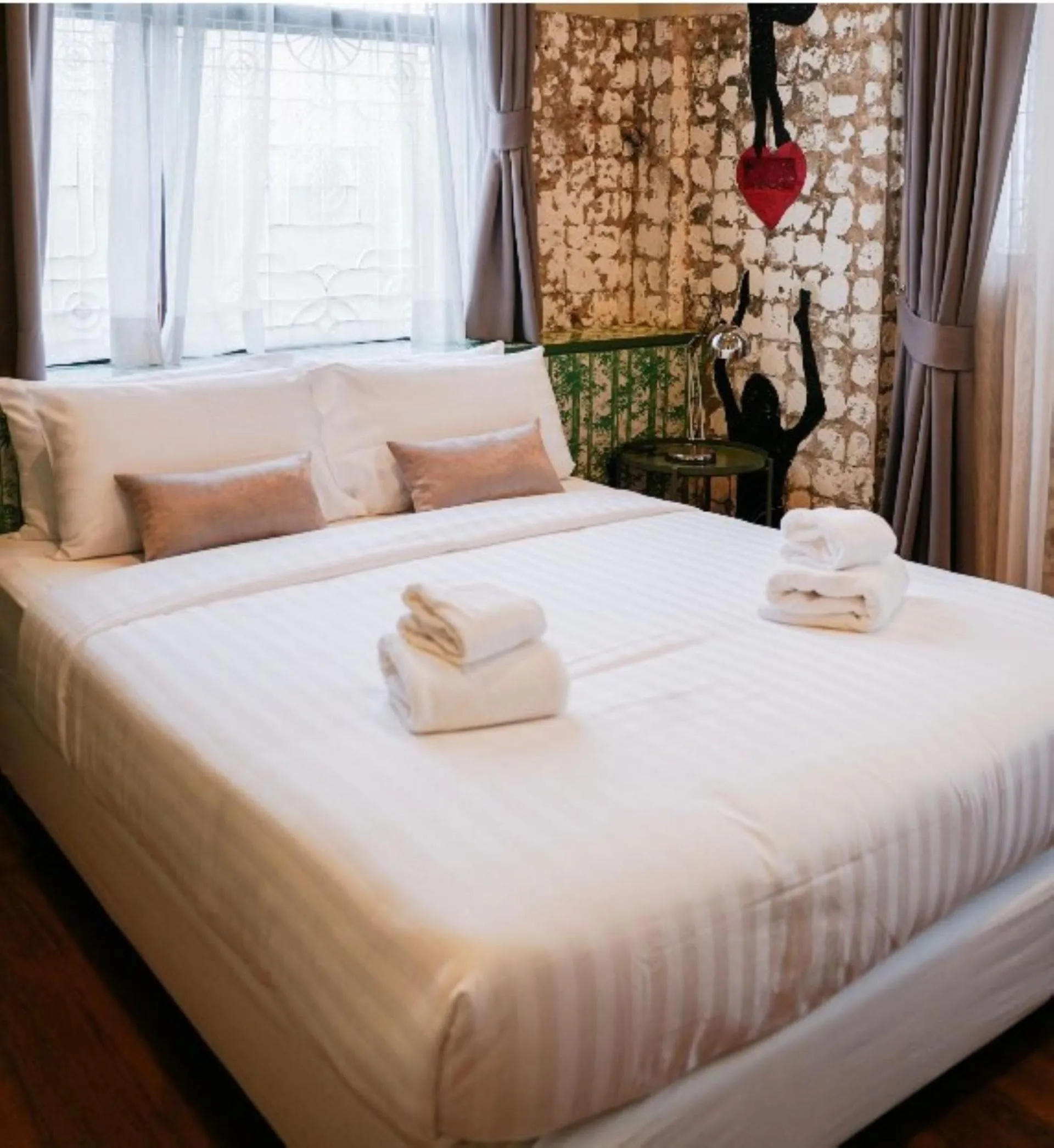 Bedroom in Azure Hostel Bangkok