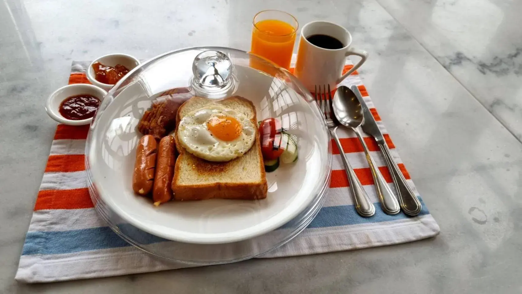 Breakfast in Azure Hostel Bangkok Breakfast in Azure Hostel Bangkok