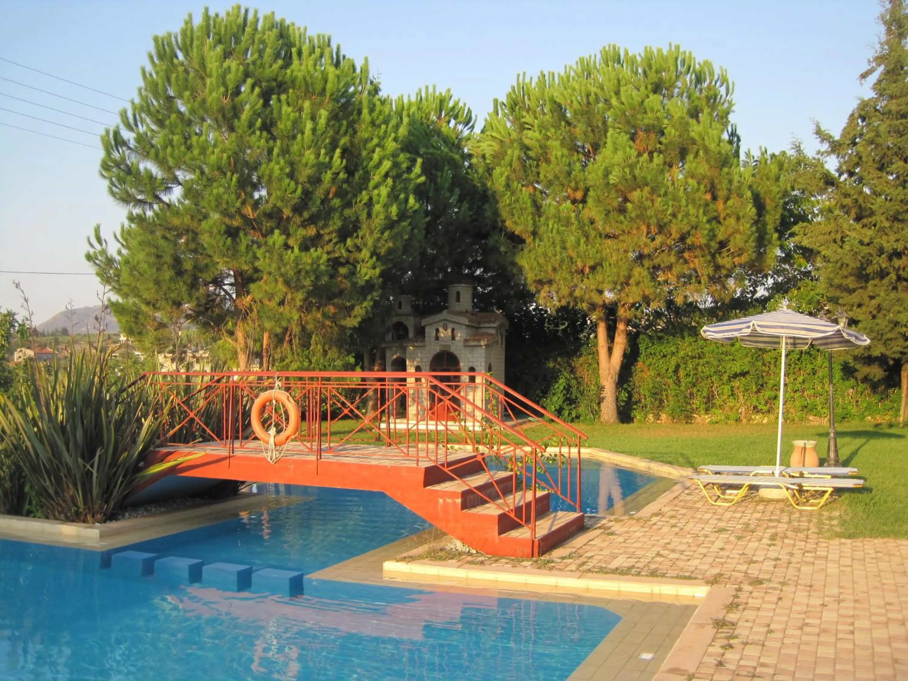 Swimming pool in Vamos Palace Apartments