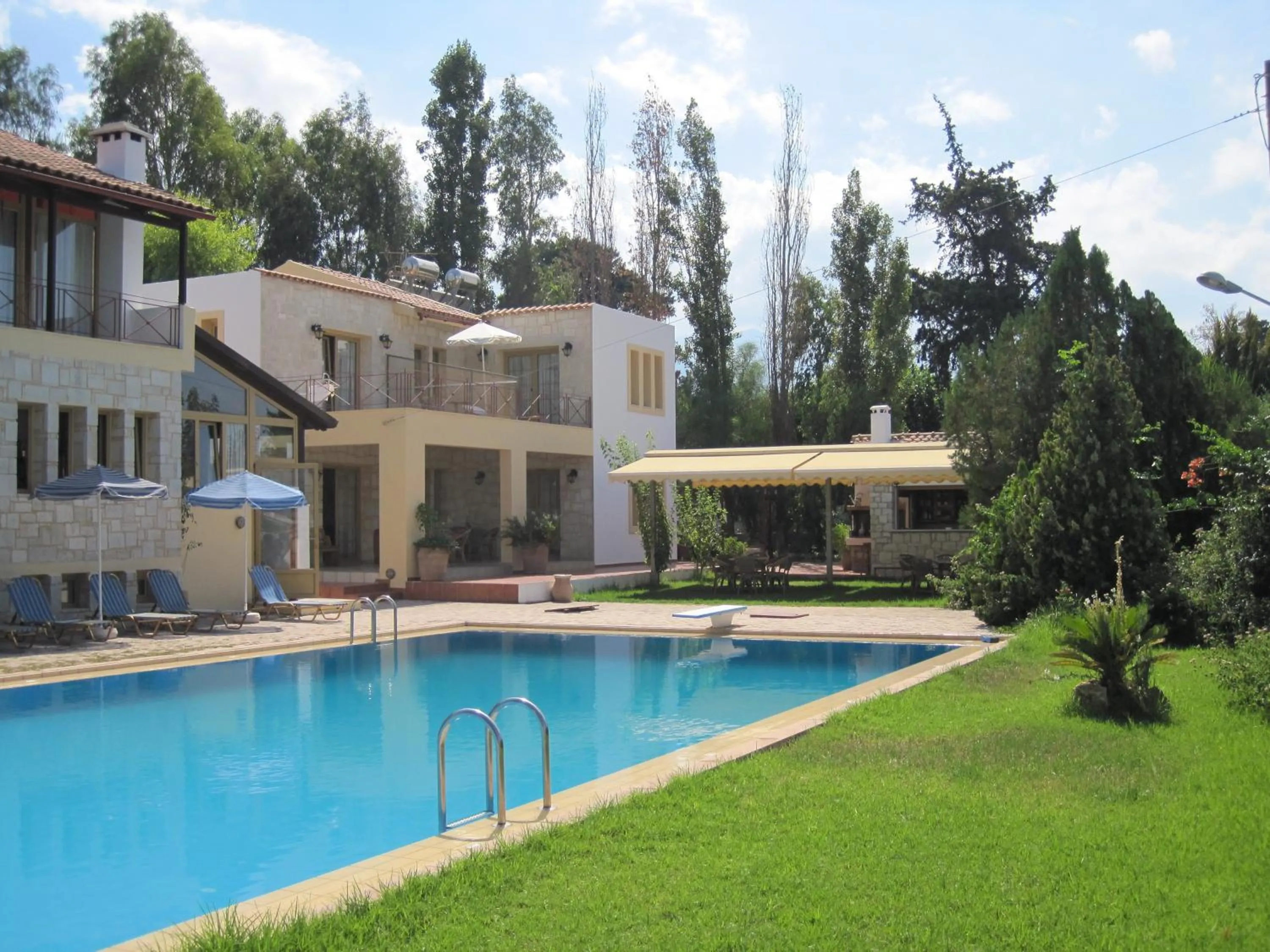 Day in Vamos Palace Apartments