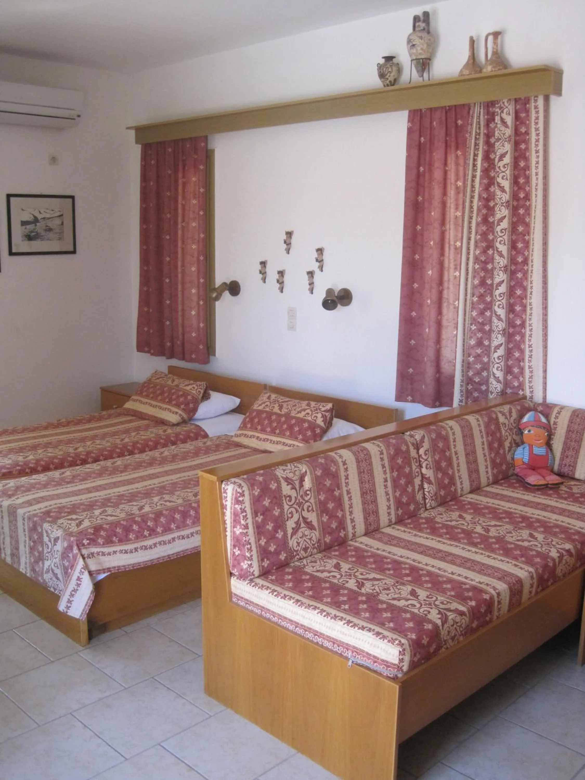 Bedroom in Vamos Palace Apartments