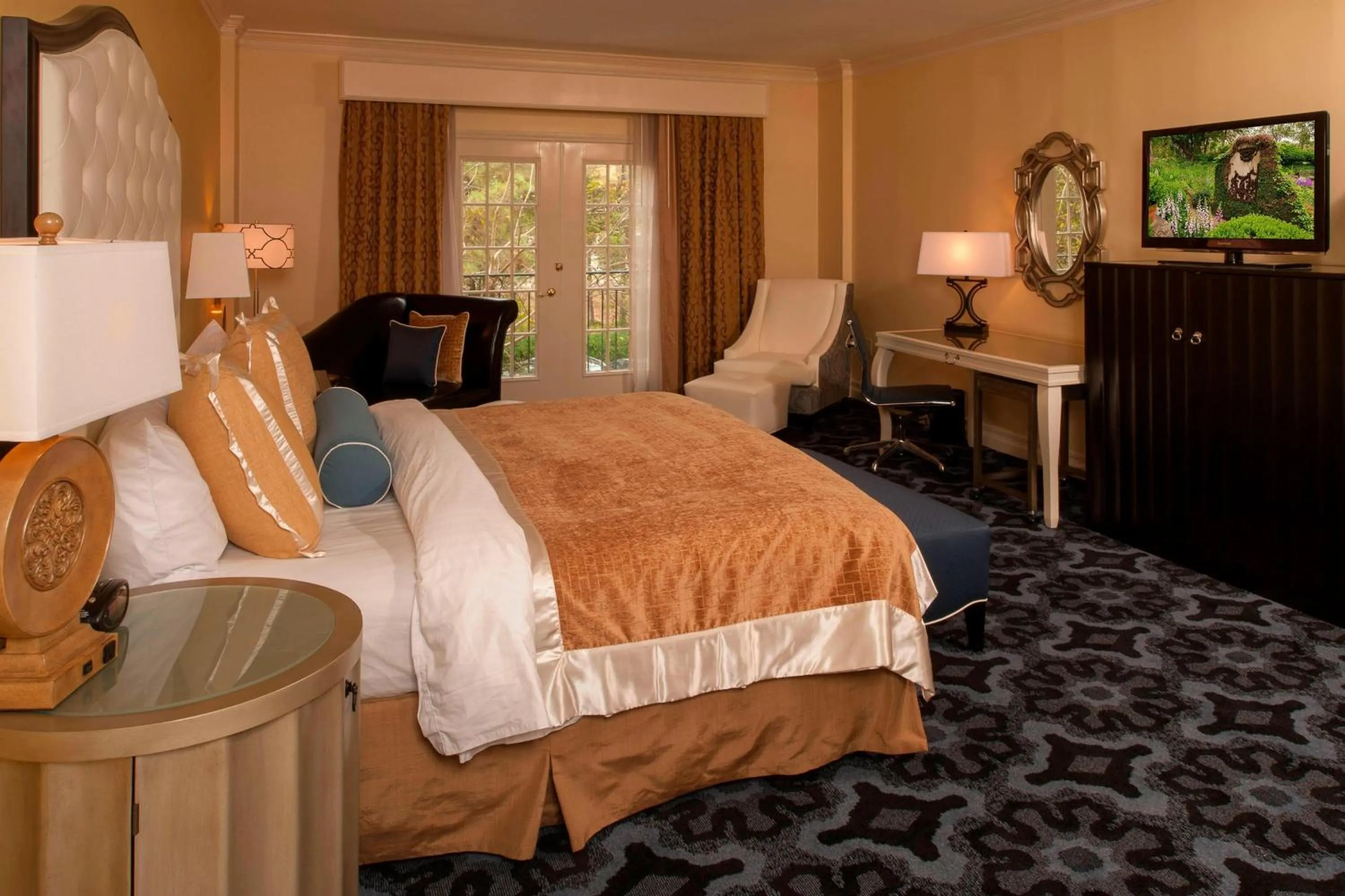 Photo of the whole room in The Siena Hotel, Autograph Collection