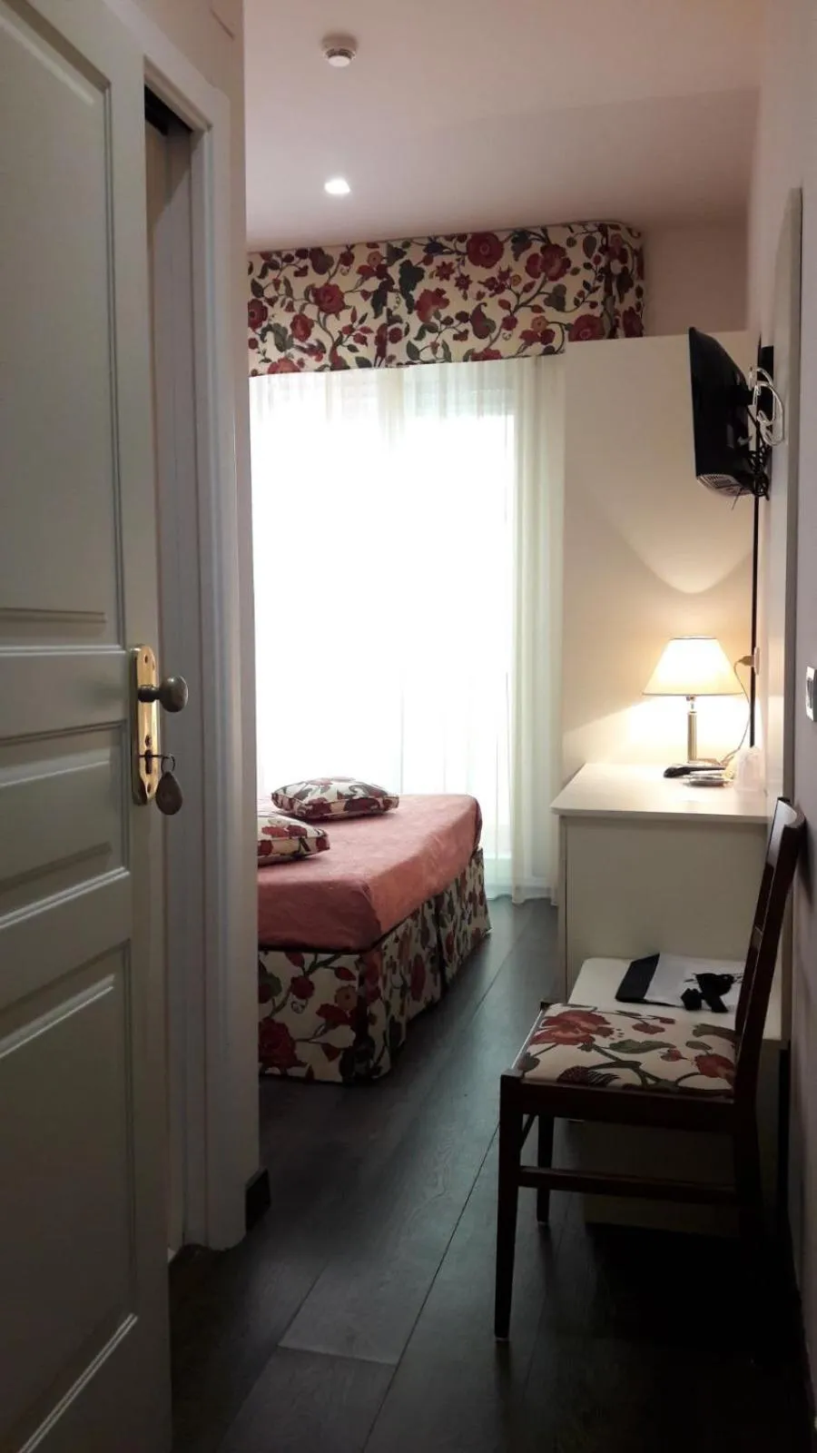 Photo of the whole room, Bed in Hotel Bahia