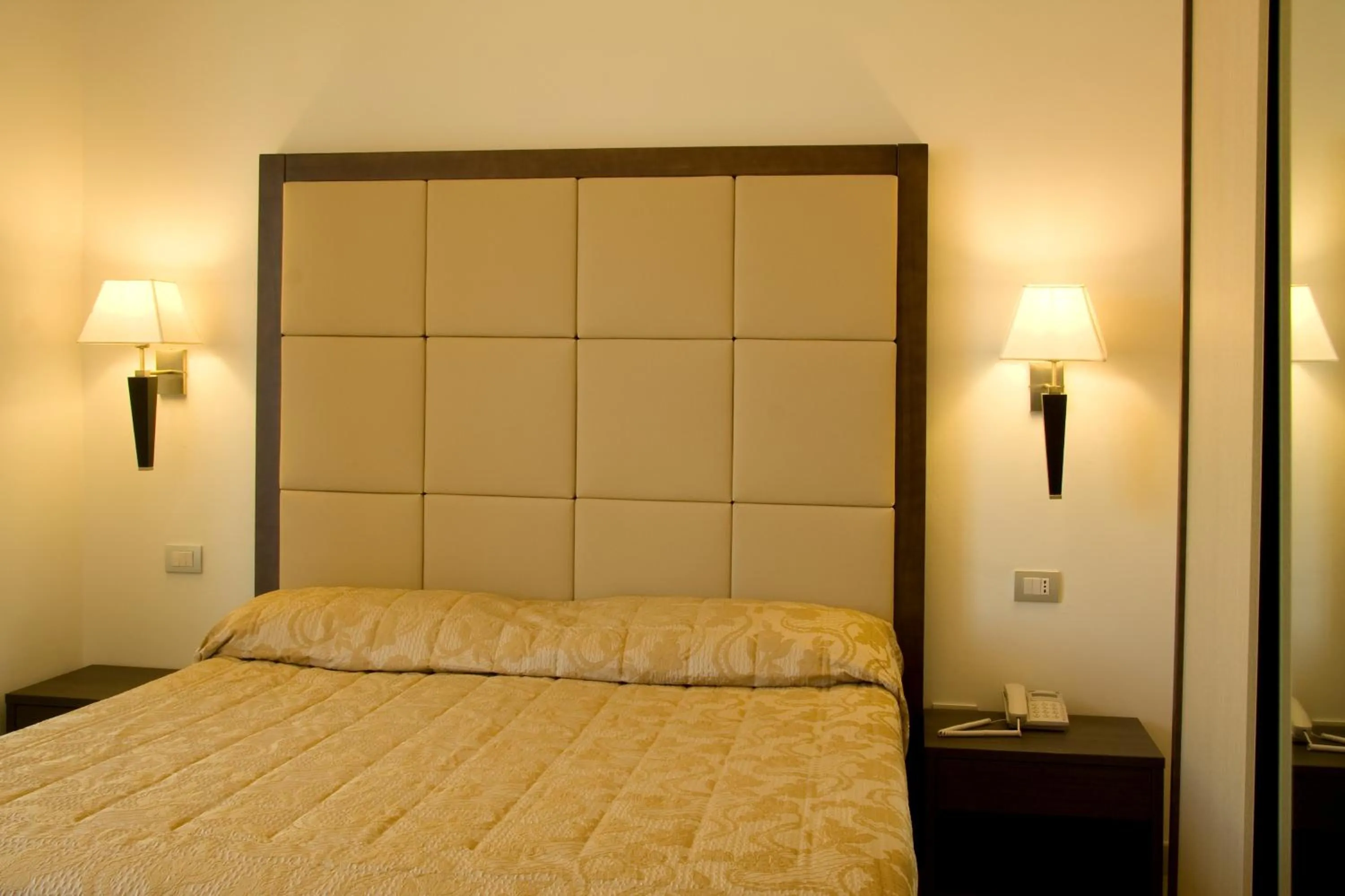 Photo of the whole room, Bed in Hotel Bahia