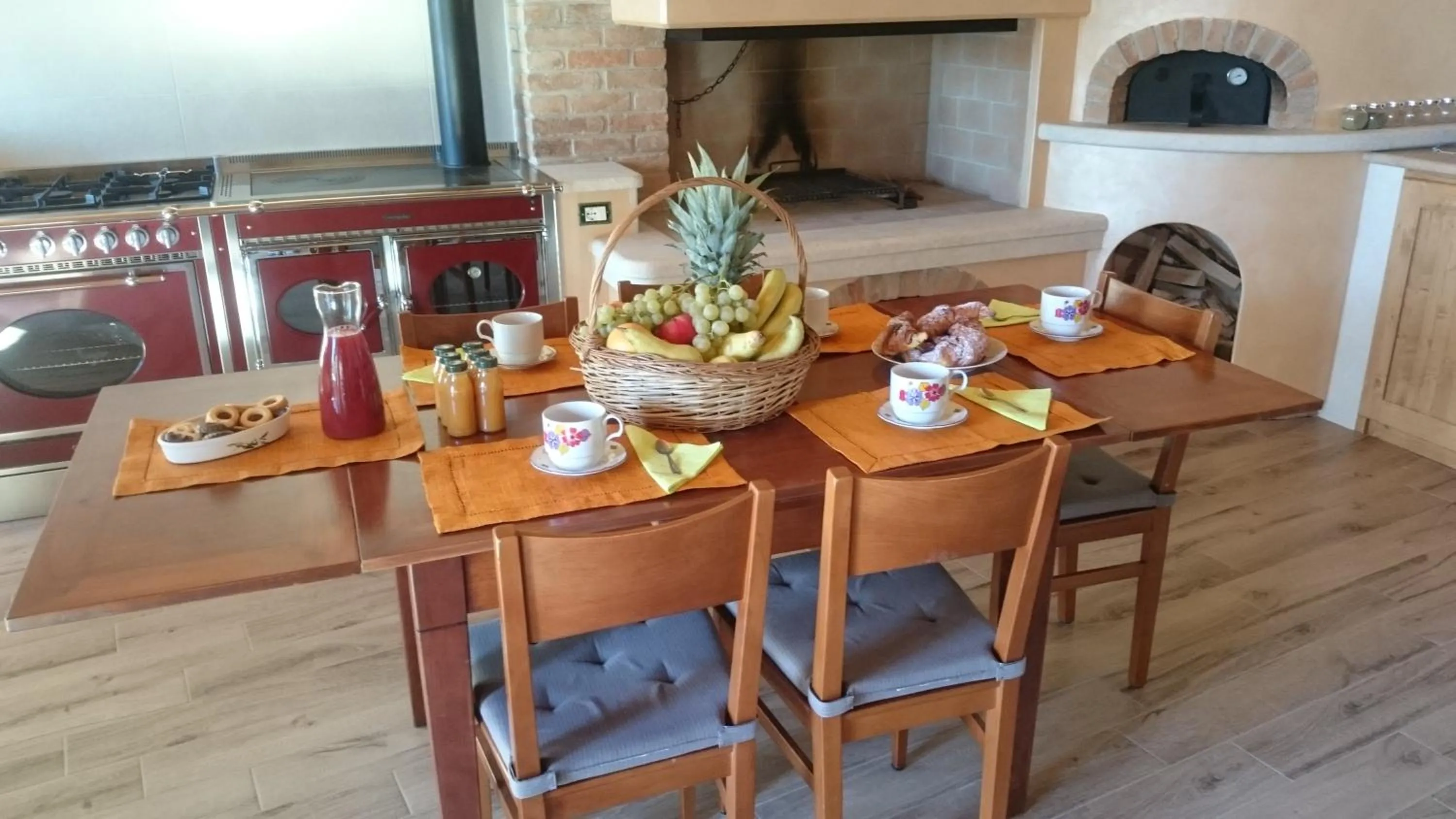 Breakfast in B&B Happy Guest