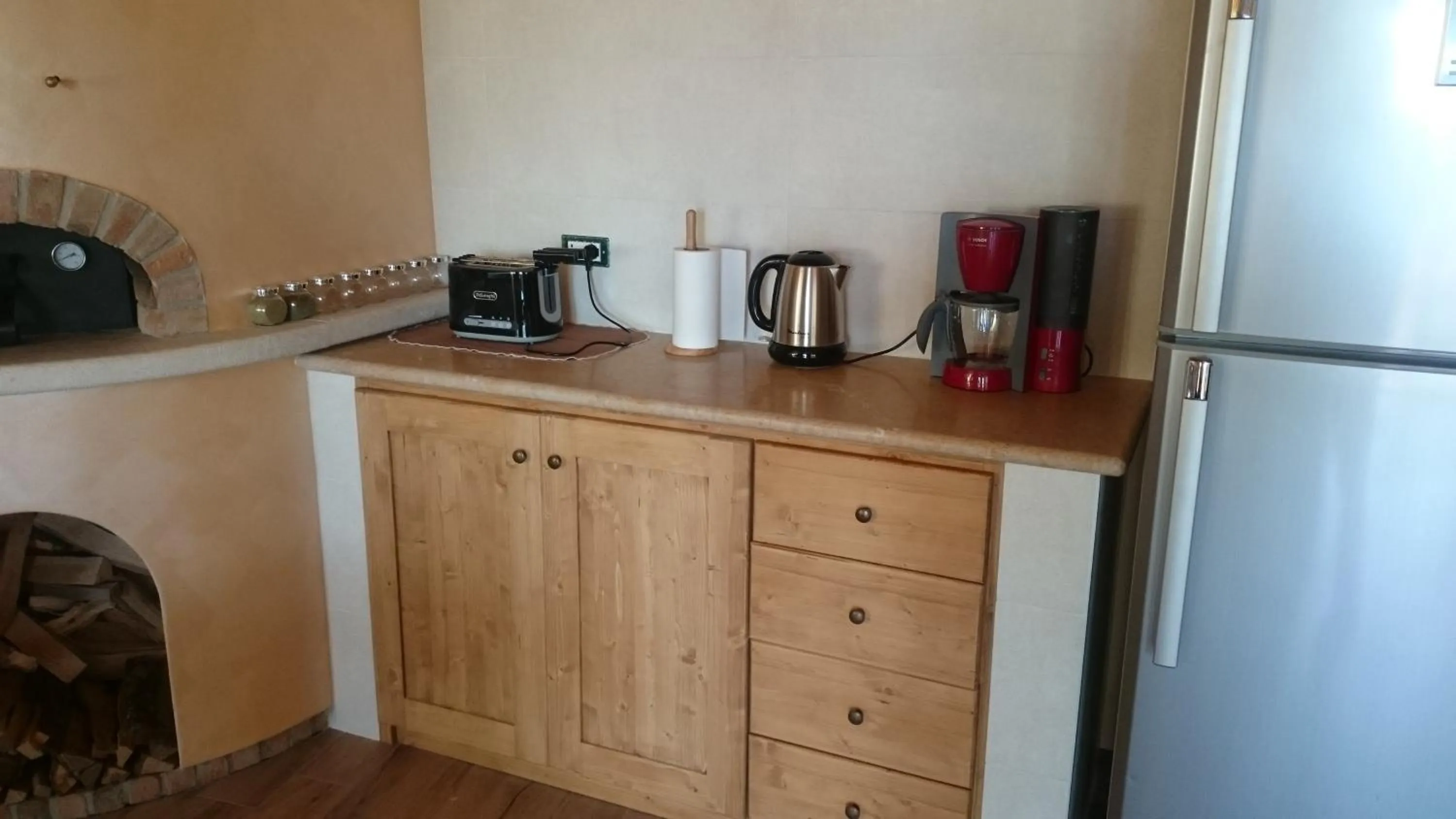 Coffee/tea facilities in B&B Happy Guest