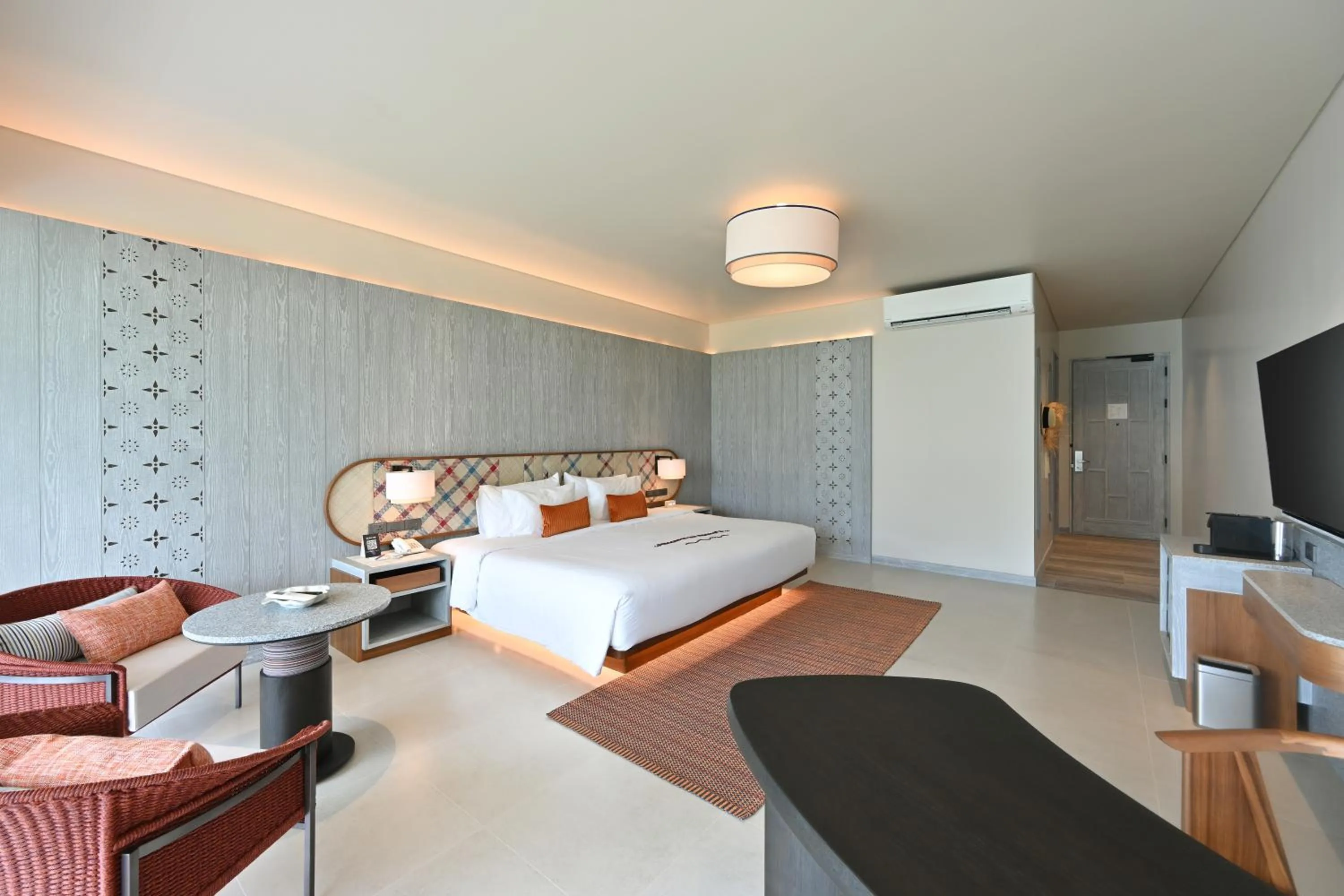 Bed in Rocky's Boutique Resort - Veranda Collection Samui