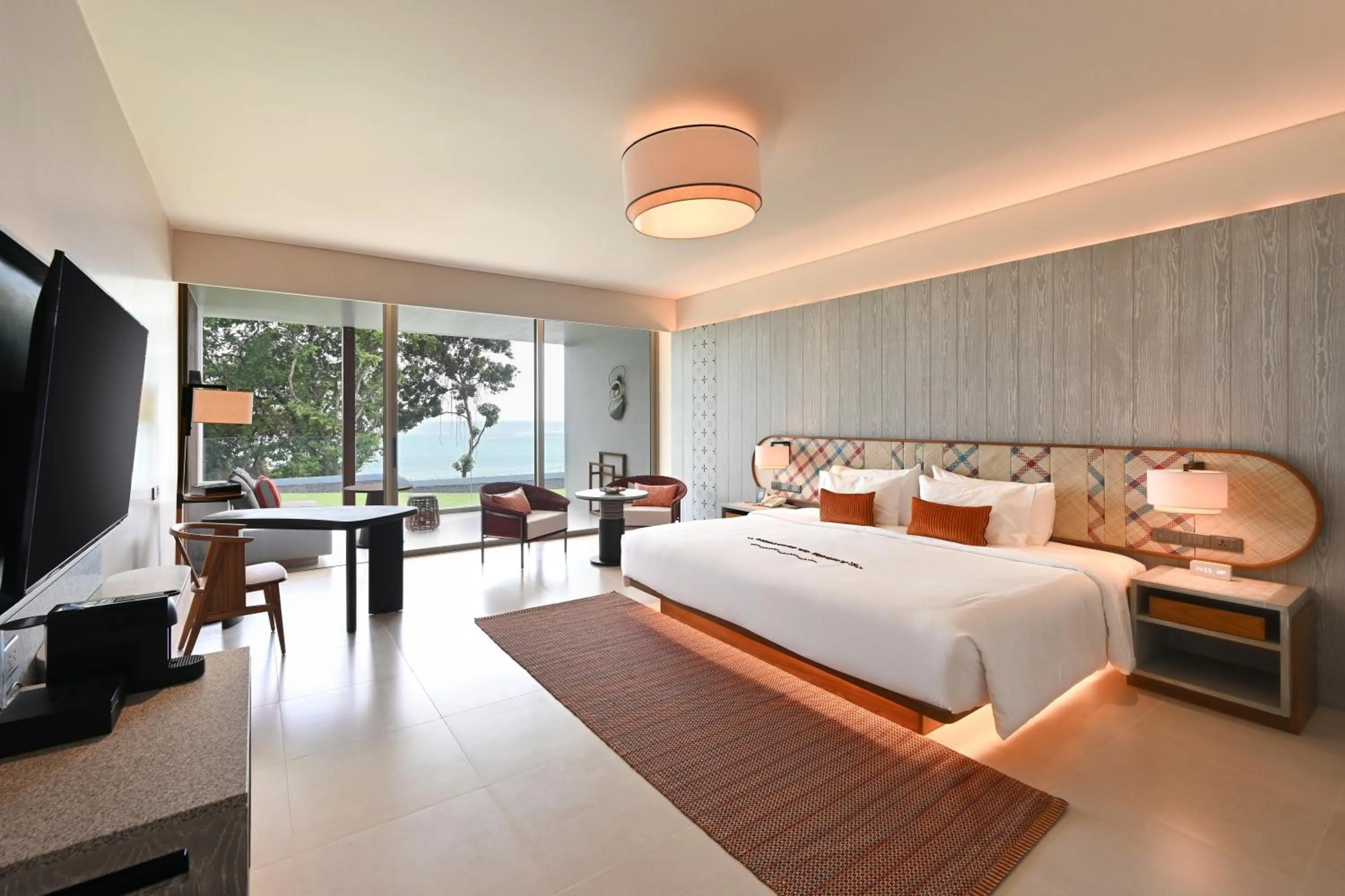Bed in Rocky's Boutique Resort - Veranda Collection Samui