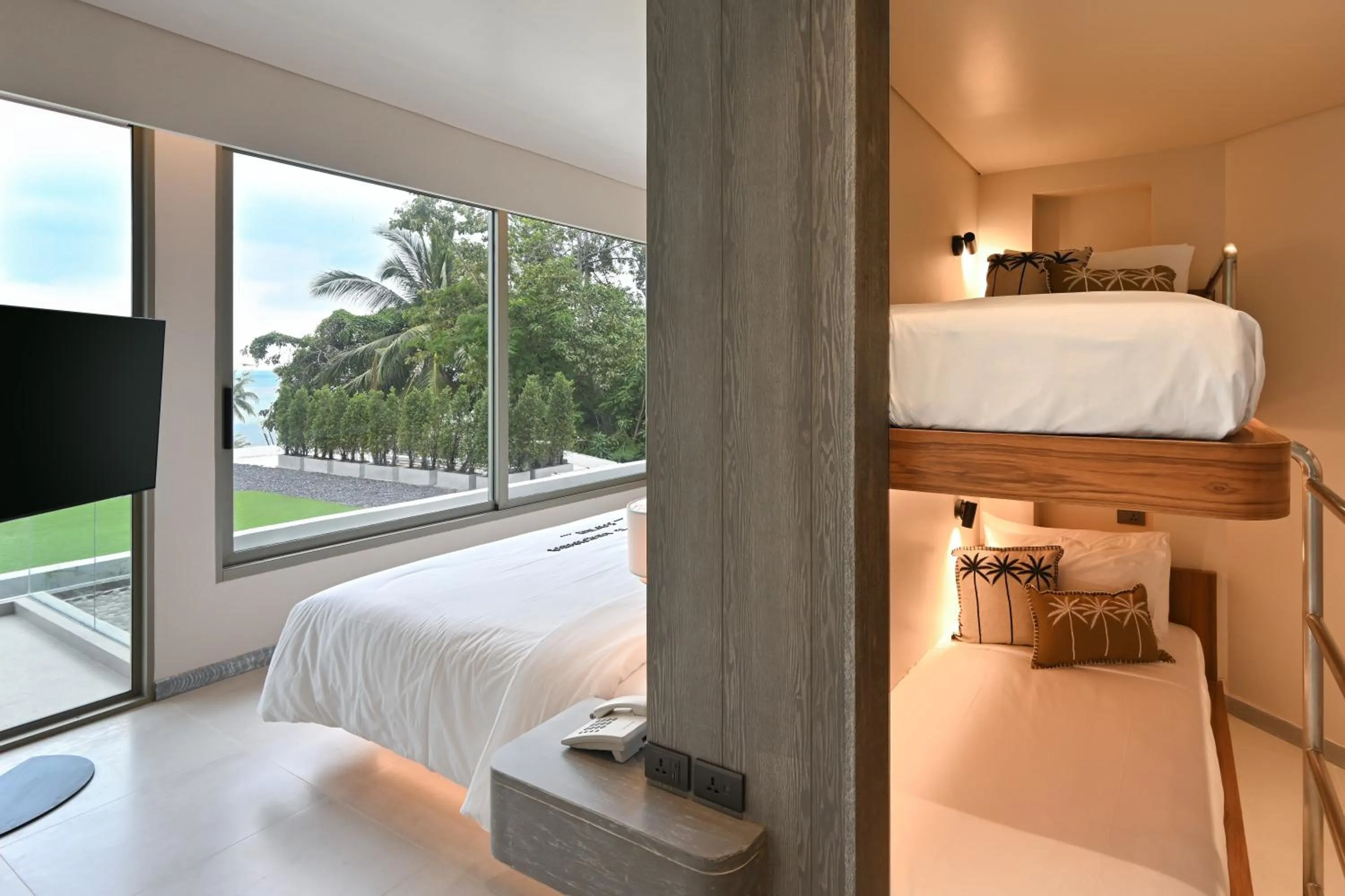 bunk bed, Bed in Rocky's Boutique Resort - Veranda Collection Samui