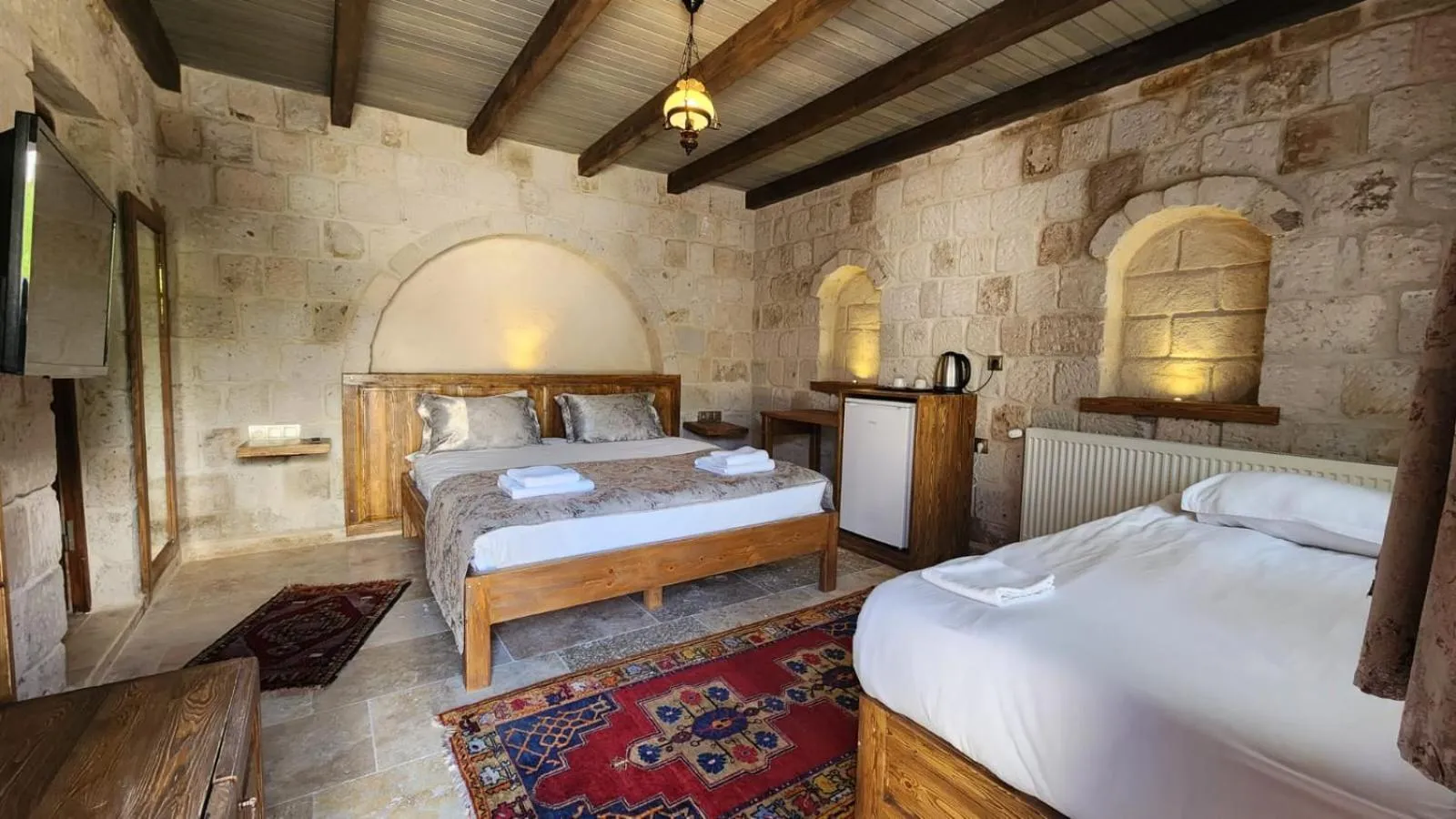 Bed in Yıldız Hotel