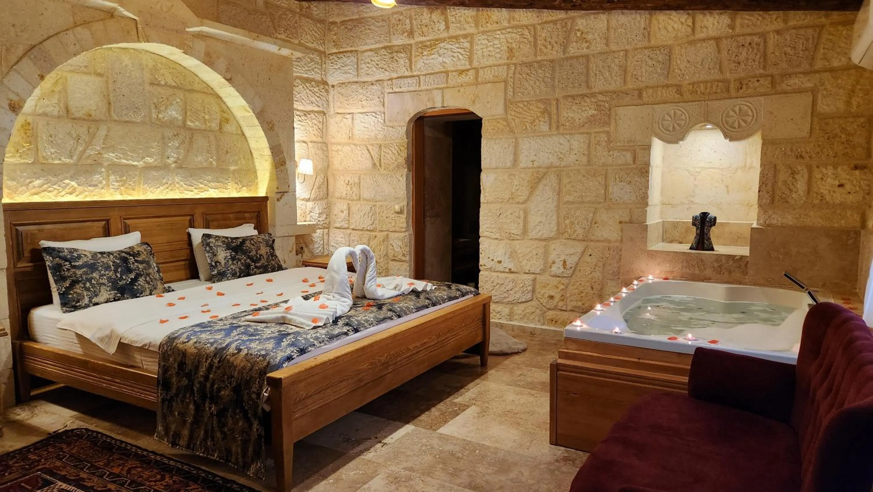 Photo of the whole room, Bed in Yıldız Hotel