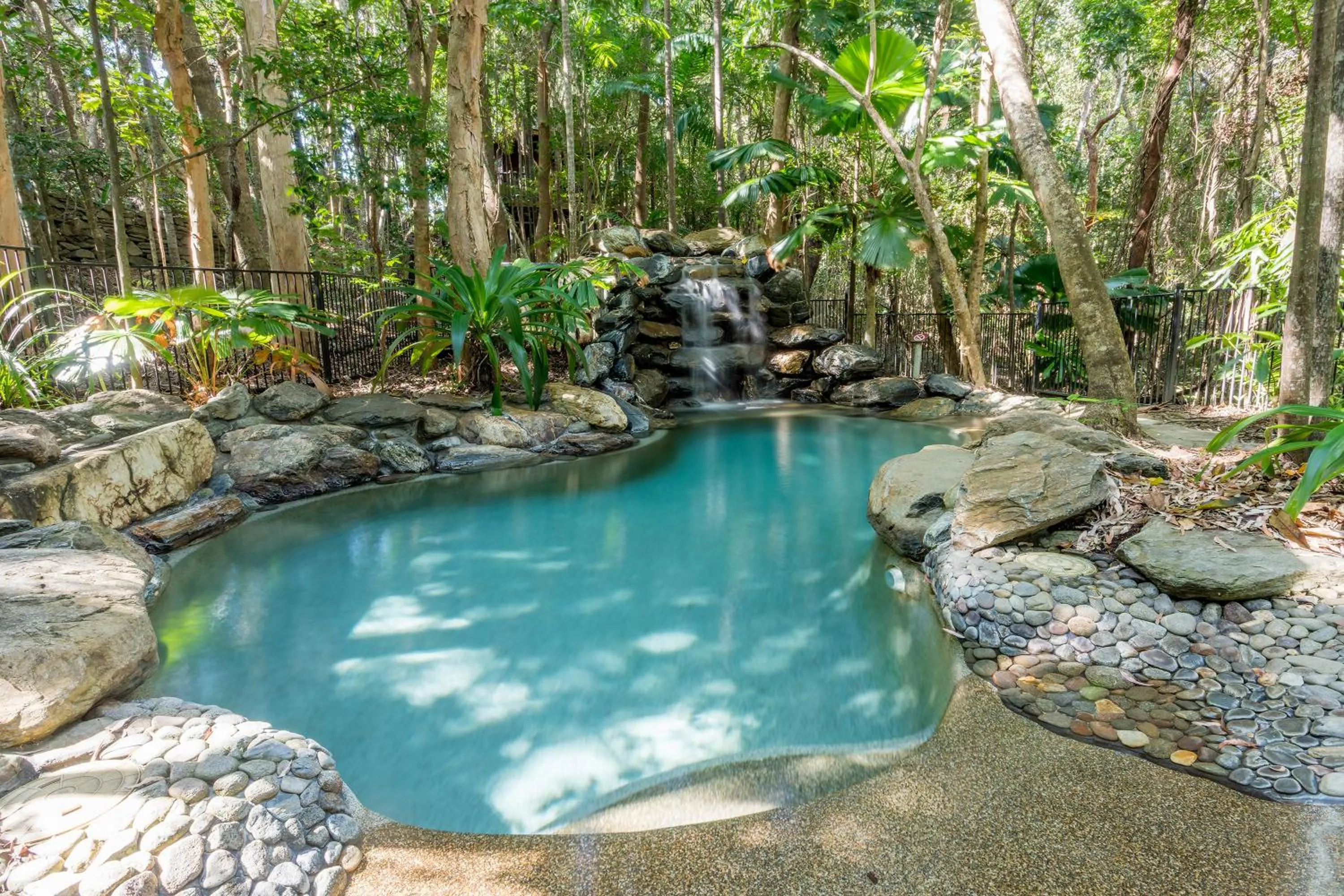 Swimming pool in Thala Beach Nature Reserve