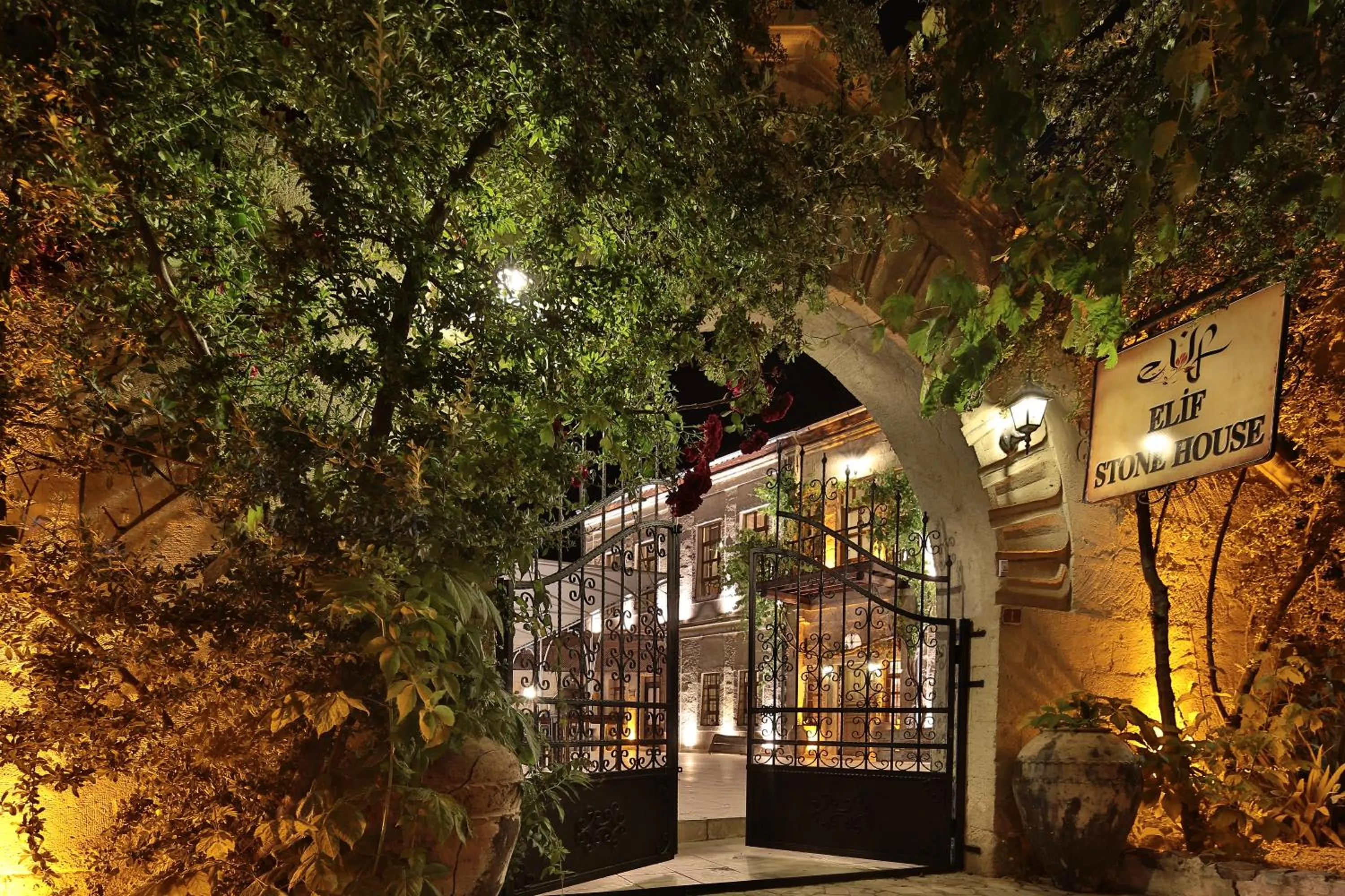 Garden in Elif Stone House