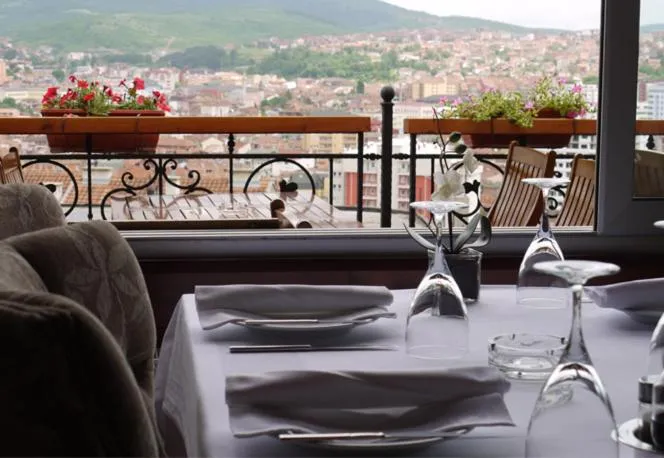 Restaurant/places to eat in Hotel Pinocchio