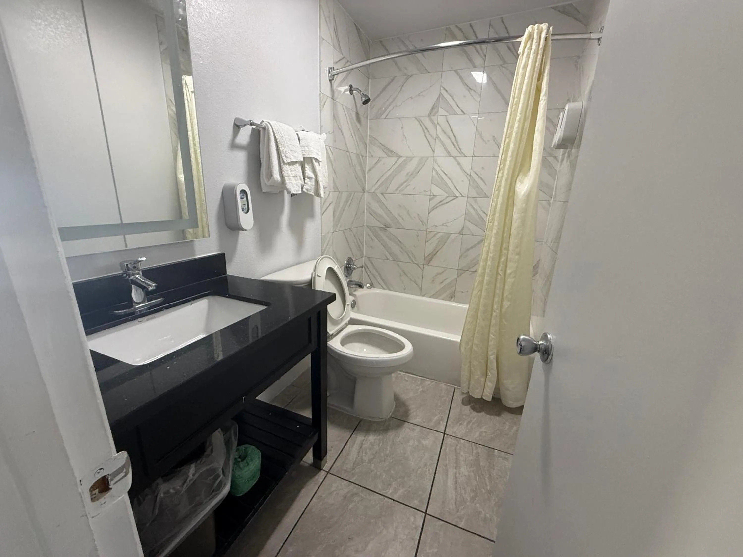 Shower in Blue Marlin Motel