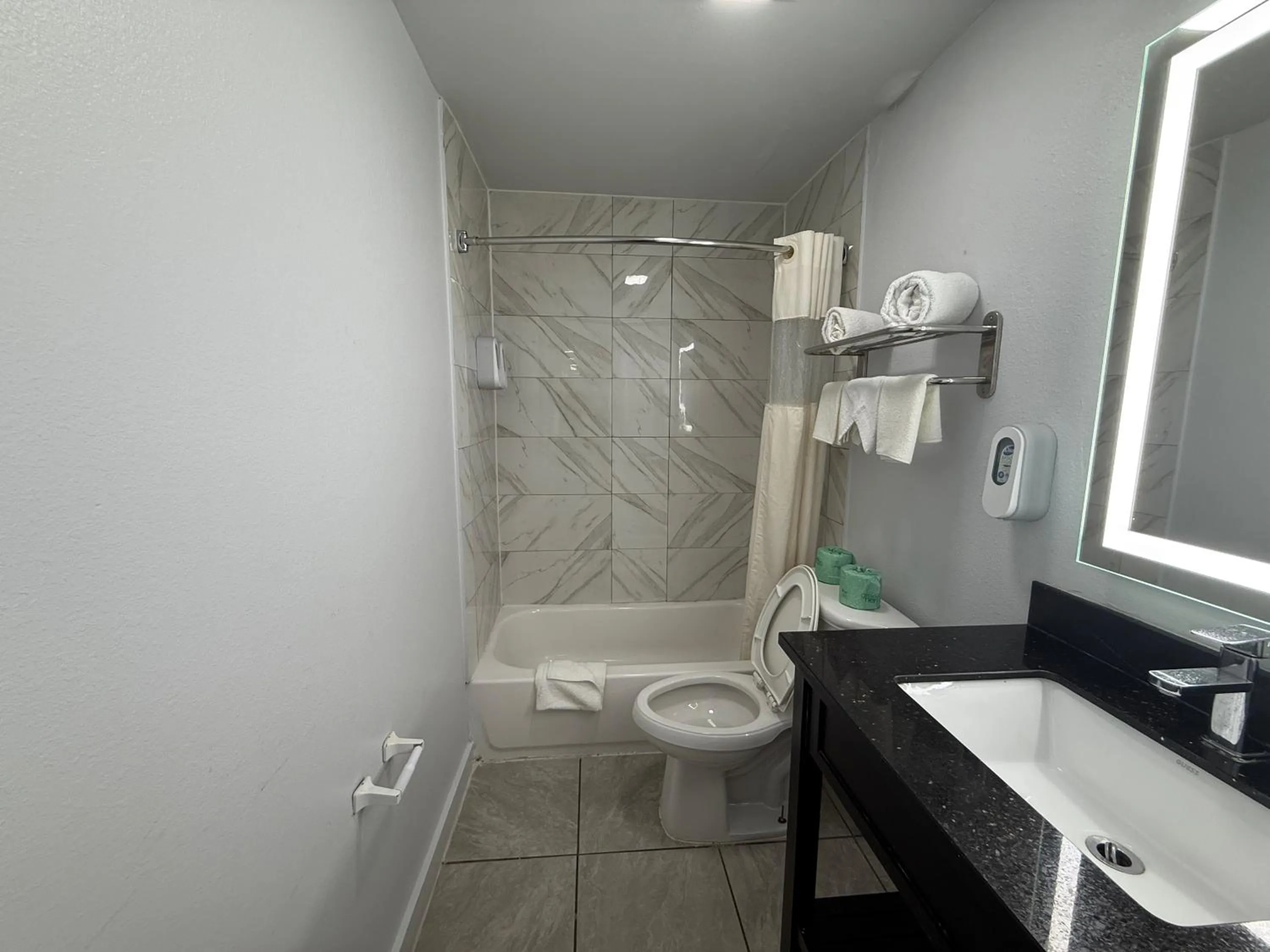 Shower in Blue Marlin Motel