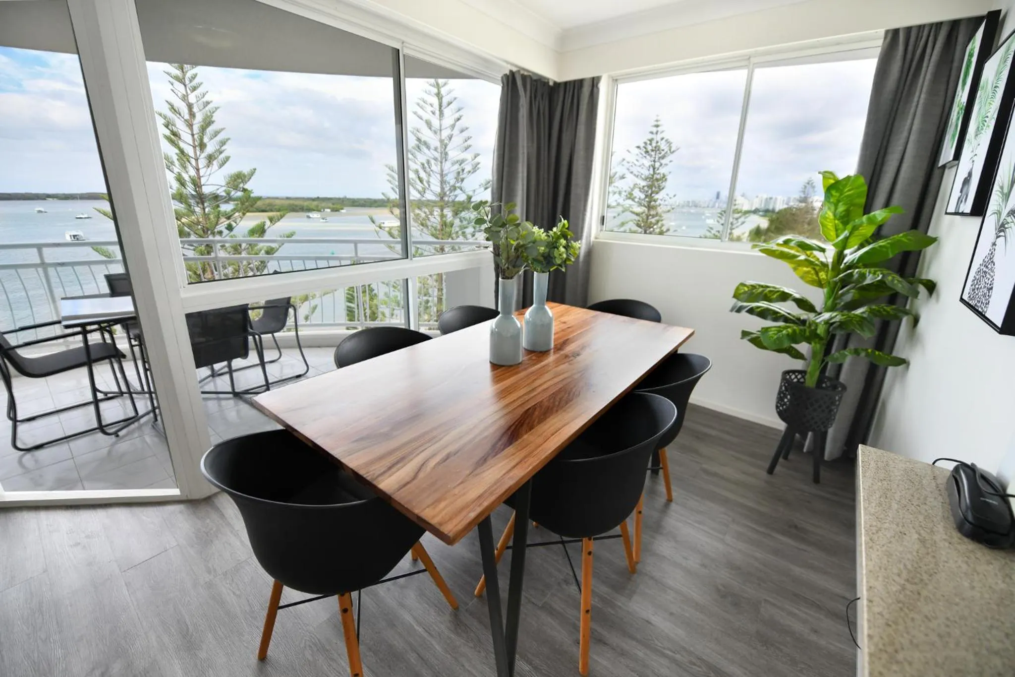 Dining area in The Atrium Resort