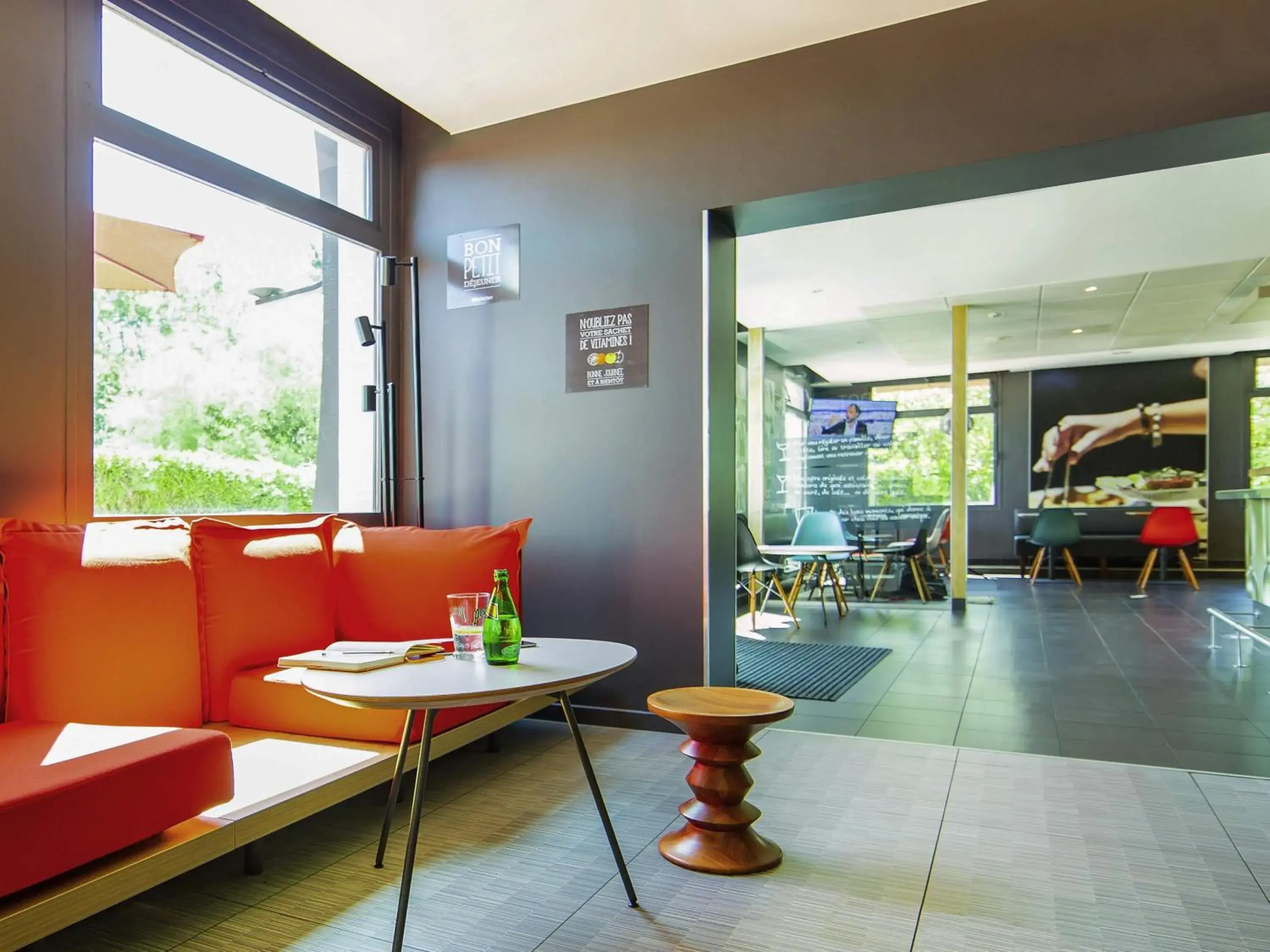 Restaurant/places to eat in ibis Mulhouse Ile Napoleon Restaurant/places to eat in ibis Mulhouse Ile Napoleon