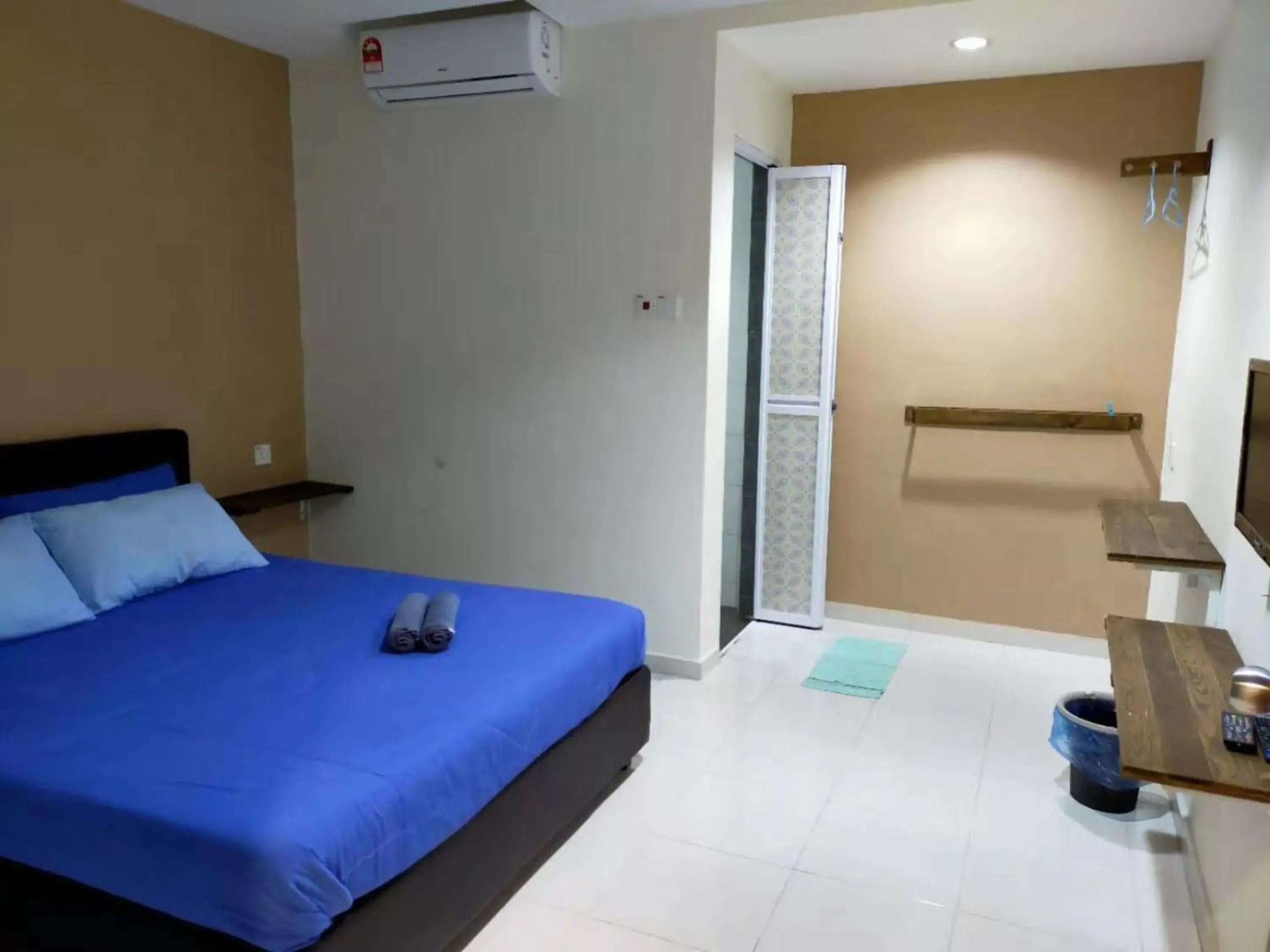 Photo of the whole room in CSH Motel Kuala Perlis Jetty Photo of the whole room in CSH Motel Kuala Perlis Jetty