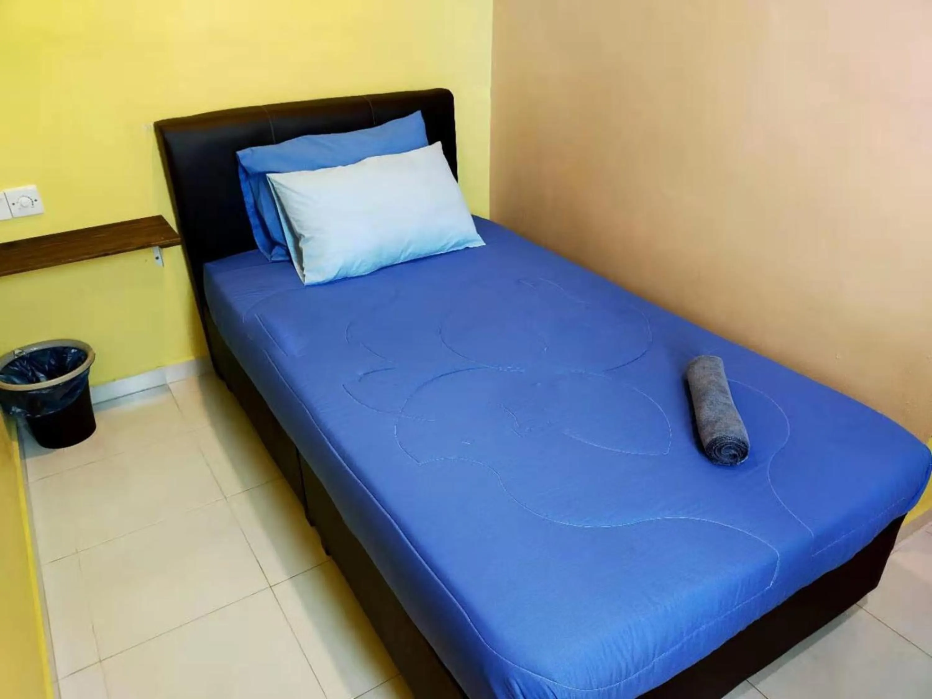 Photo of the whole room in CSH Motel Kuala Perlis Jetty