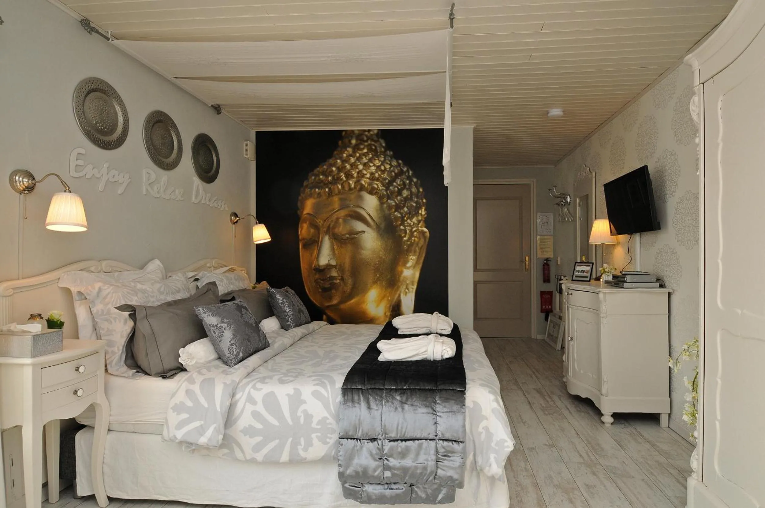 Bedroom, Bed in B&B de Valkenhorst