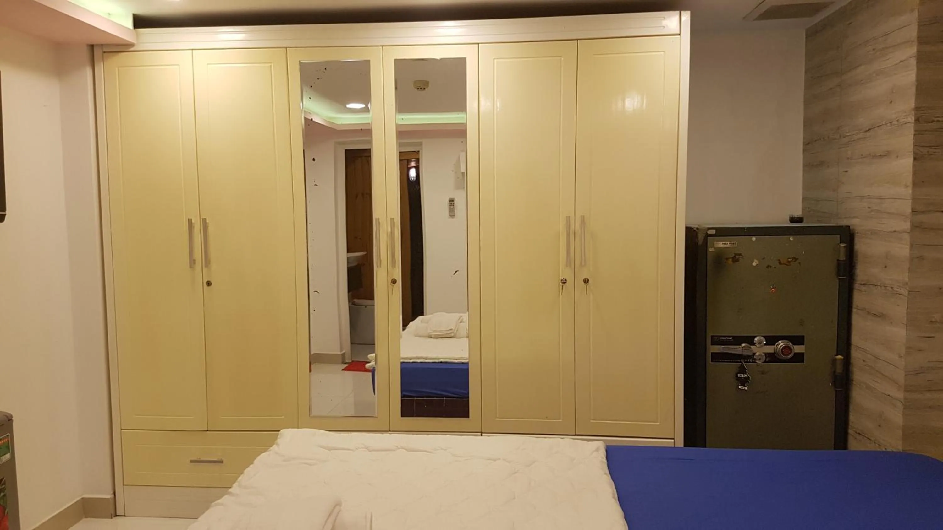 Bed in My Friends Hotel