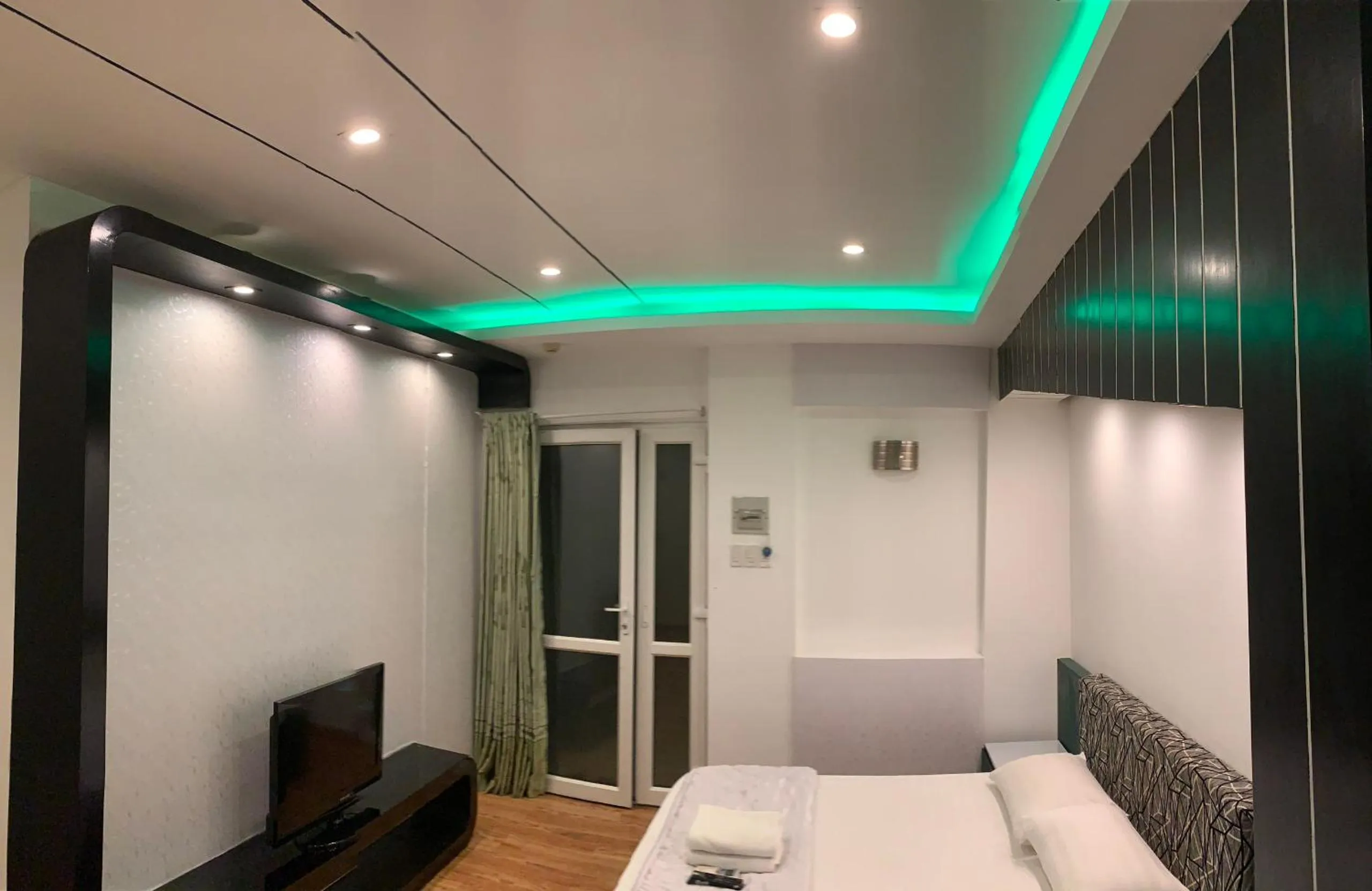 Bed in My Friends Hotel