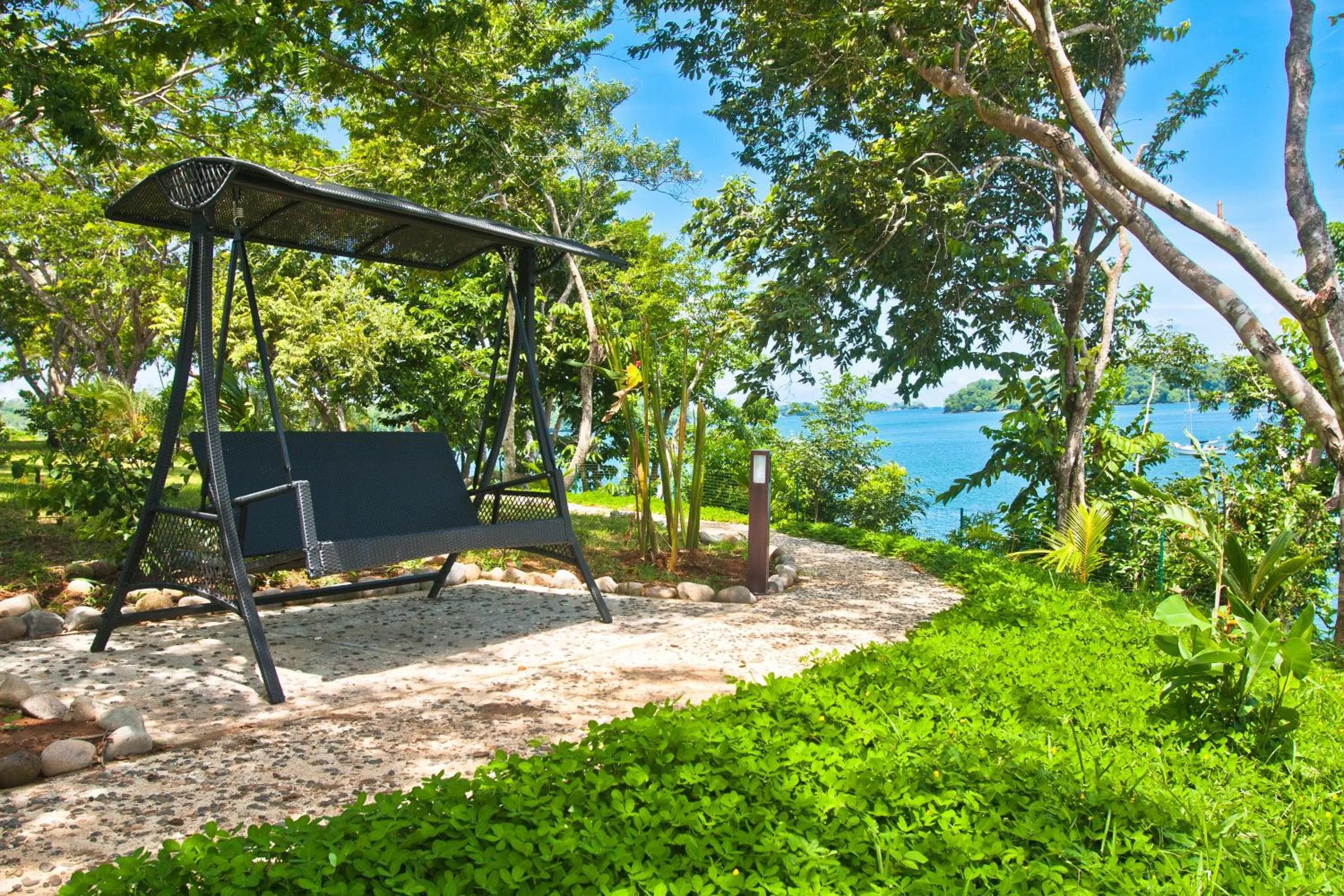 Garden in Bocas del Mar