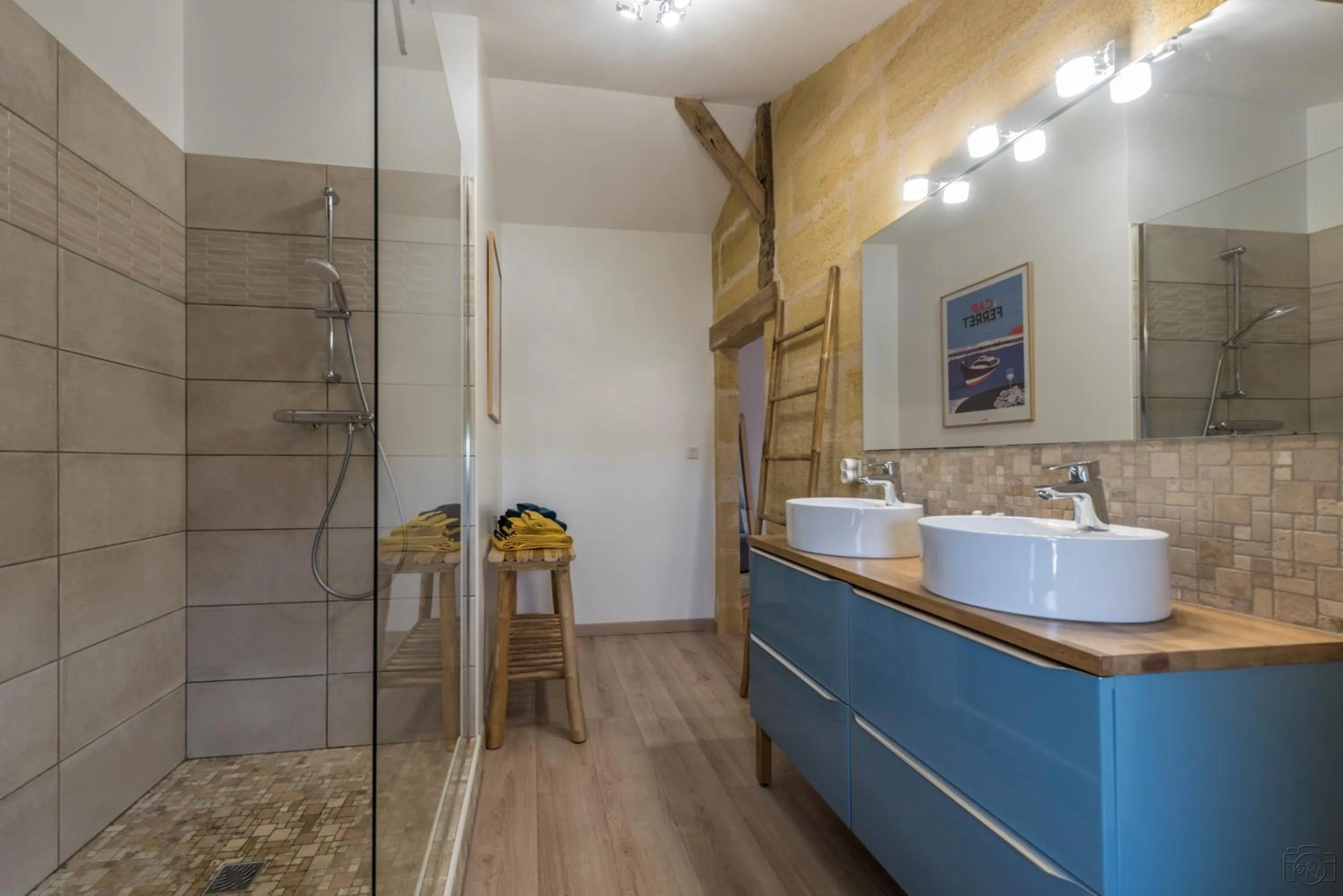 Shower in La Vigneraie de Laura