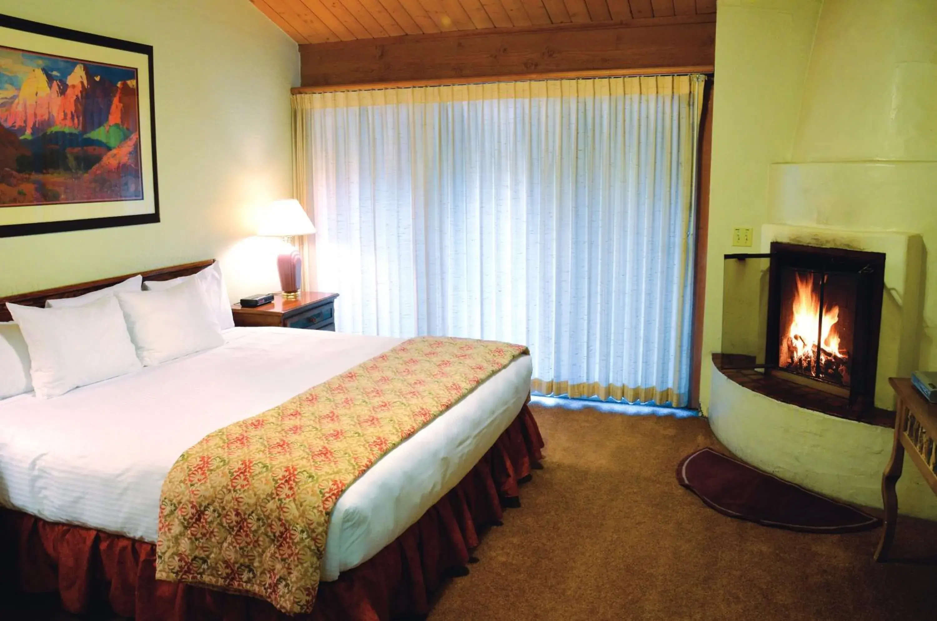 Bed in Junipine Resort Bed in Junipine Resort