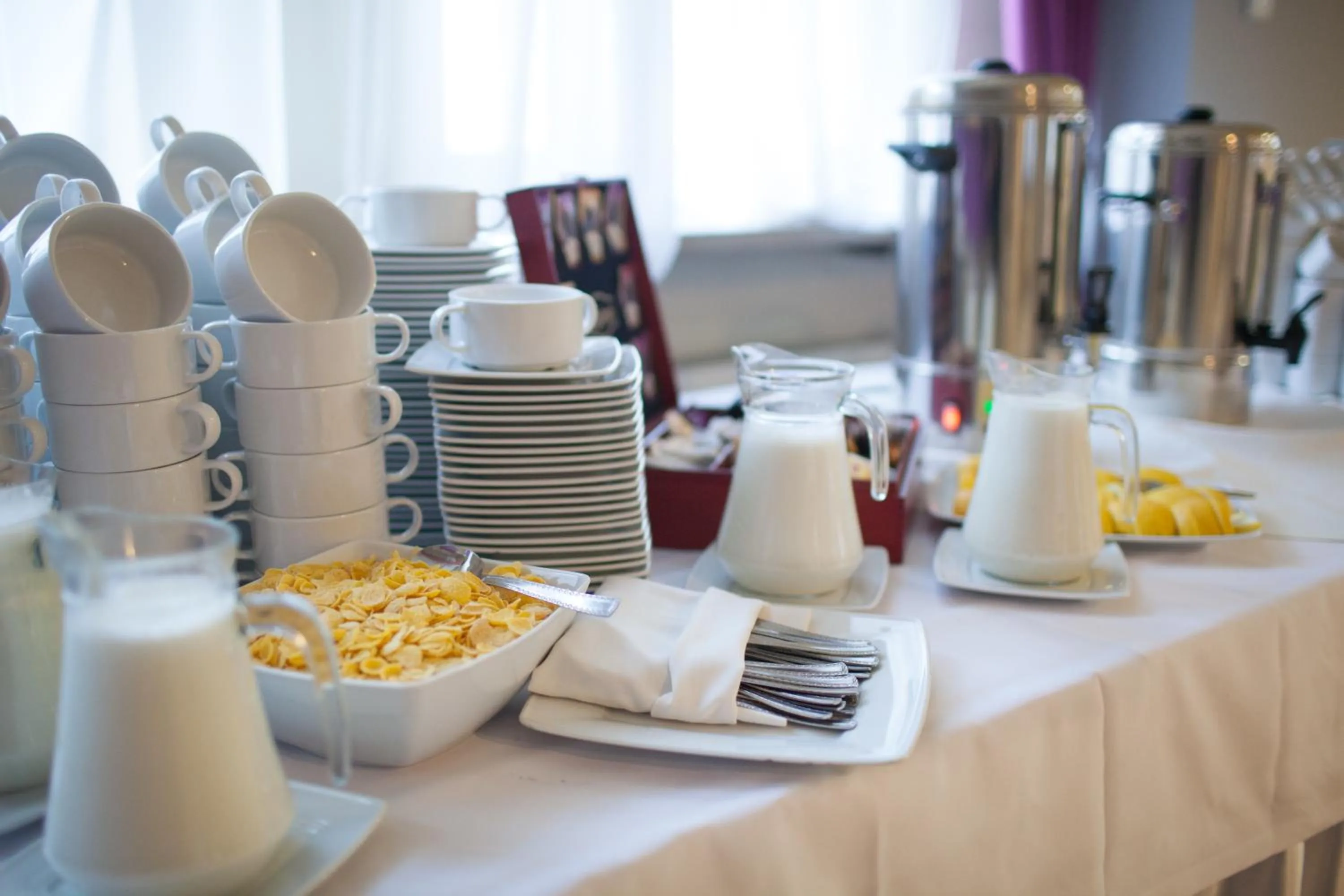 Breakfast in Hotel Przedwiośnie