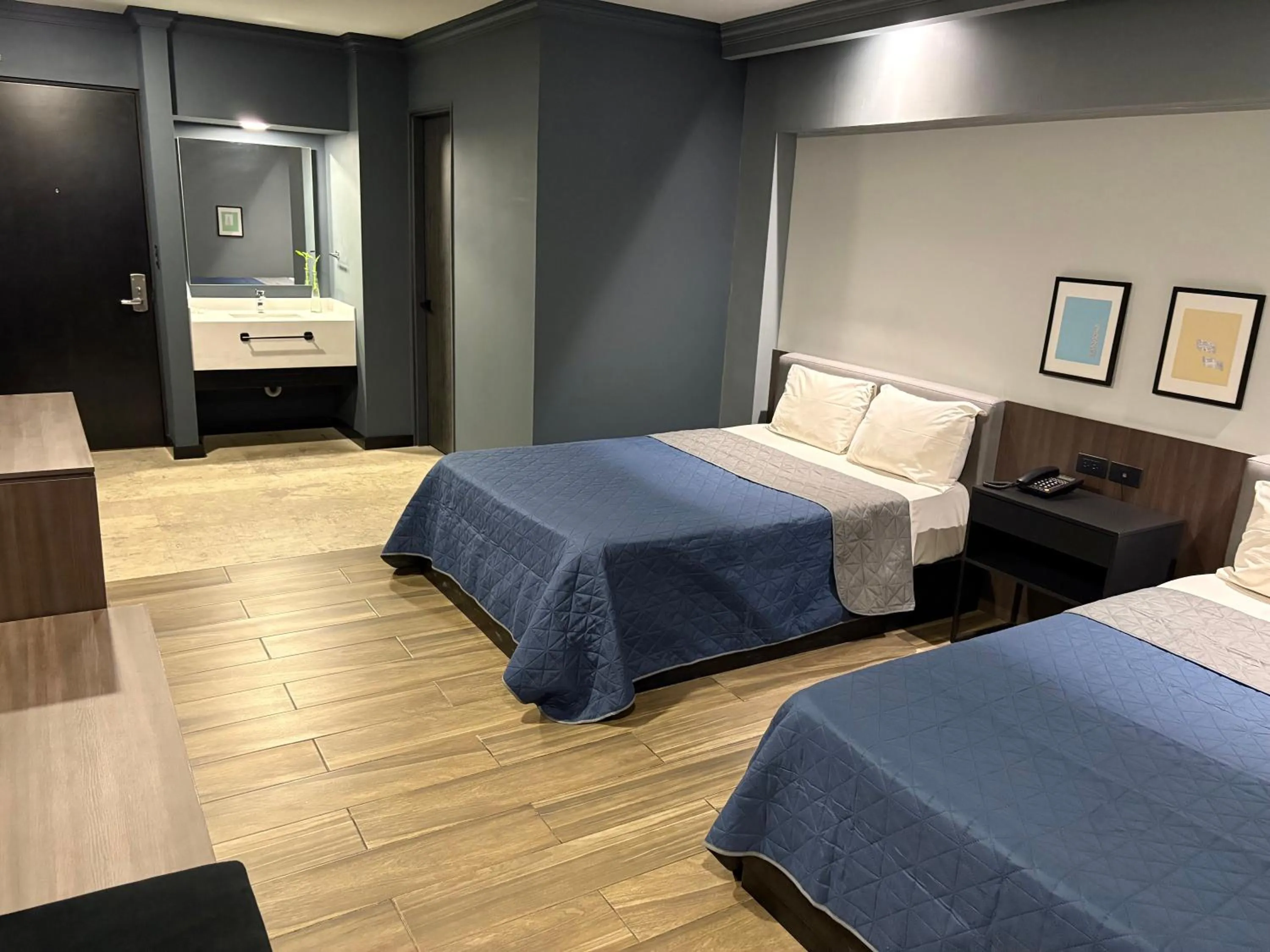 Hotel Le-Gar