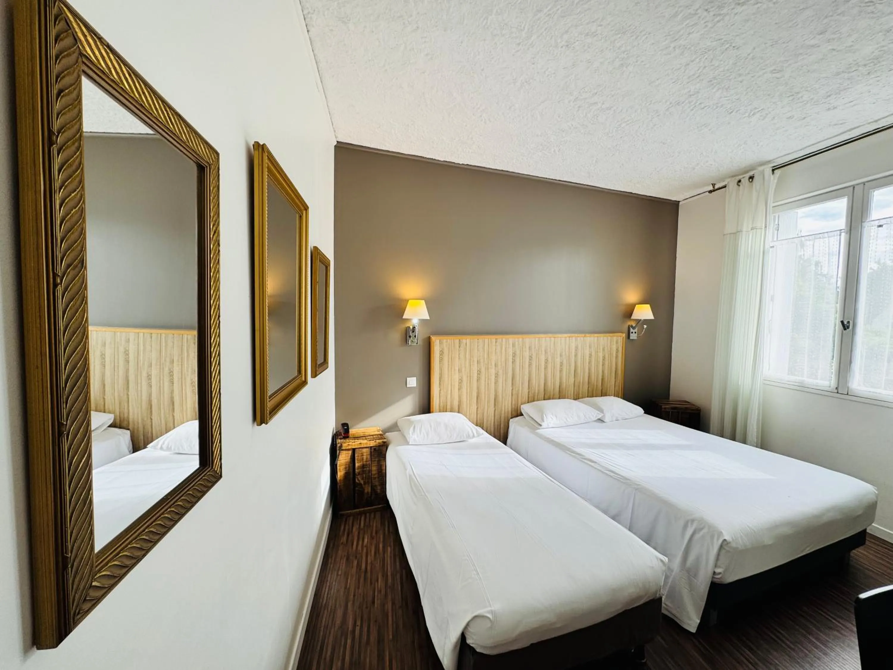 Bedroom, Bed in Hotel Italia