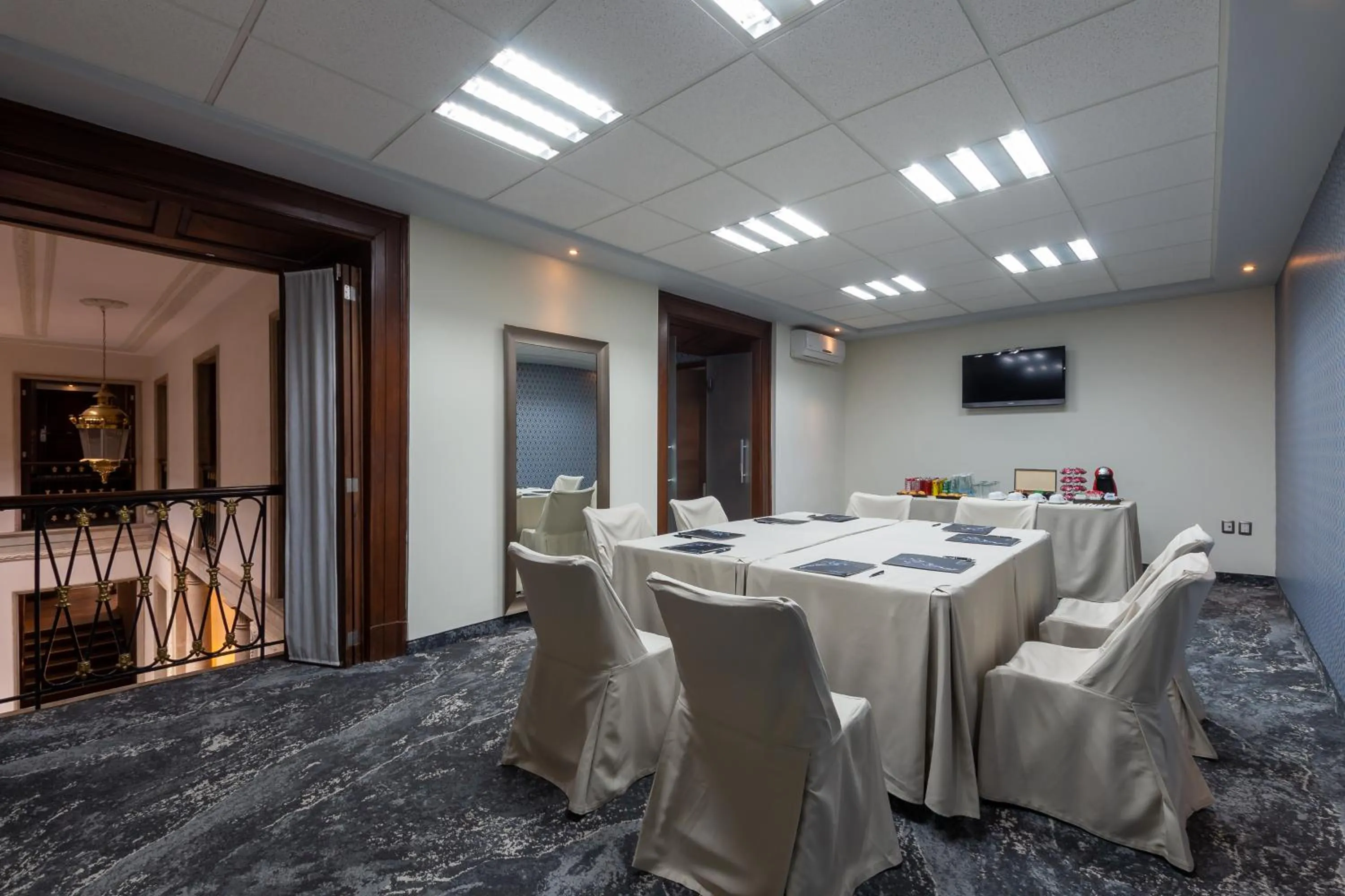 Meeting/conference room in 1850 Hotel Boutique