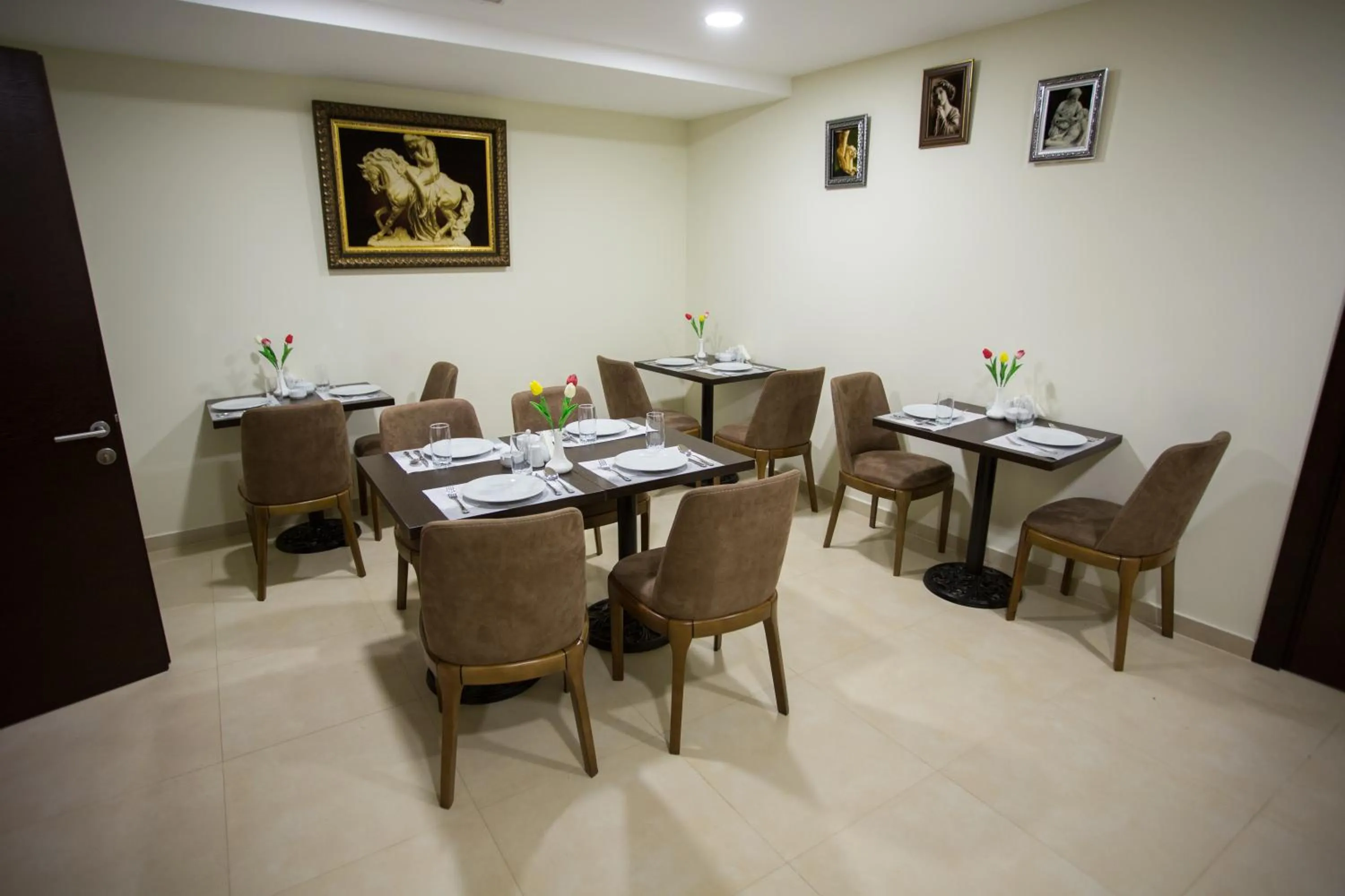 Coffee/tea facilities in Da Vinci Boutique Hotel