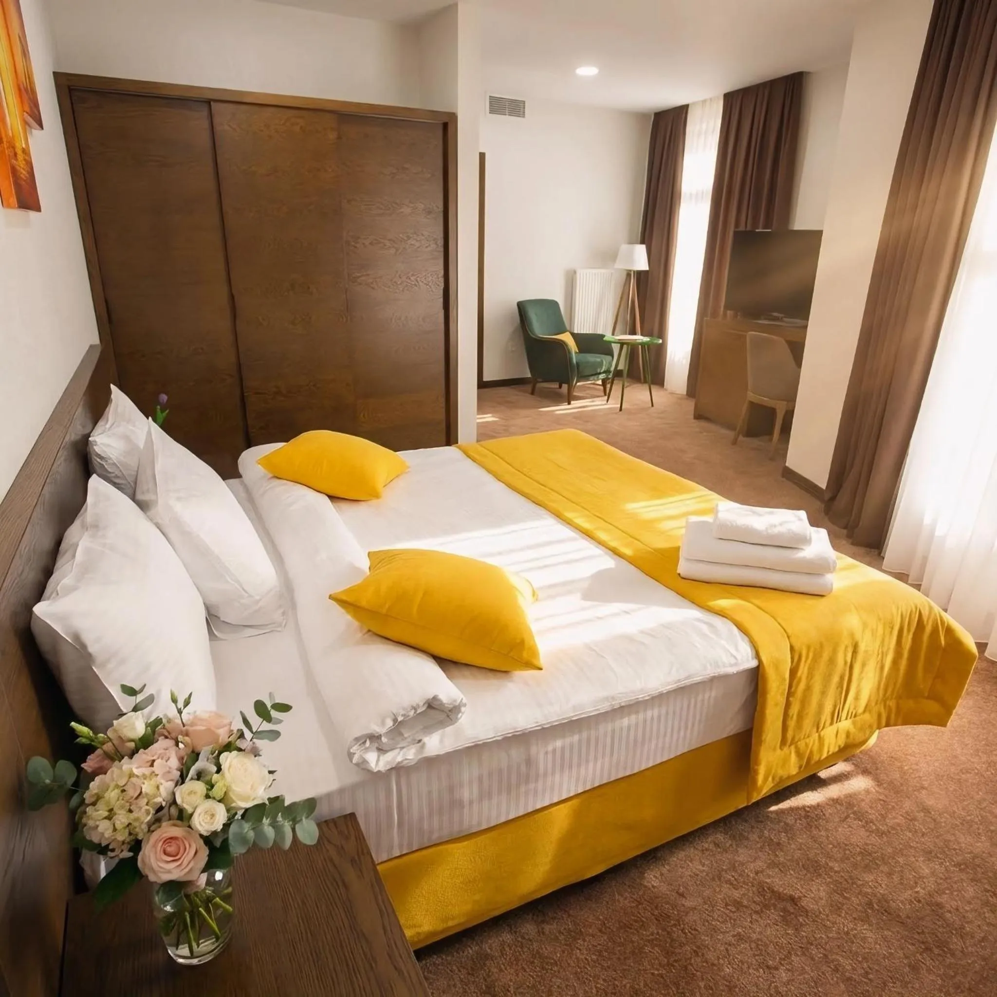 Bed in Da Vinci Boutique Hotel