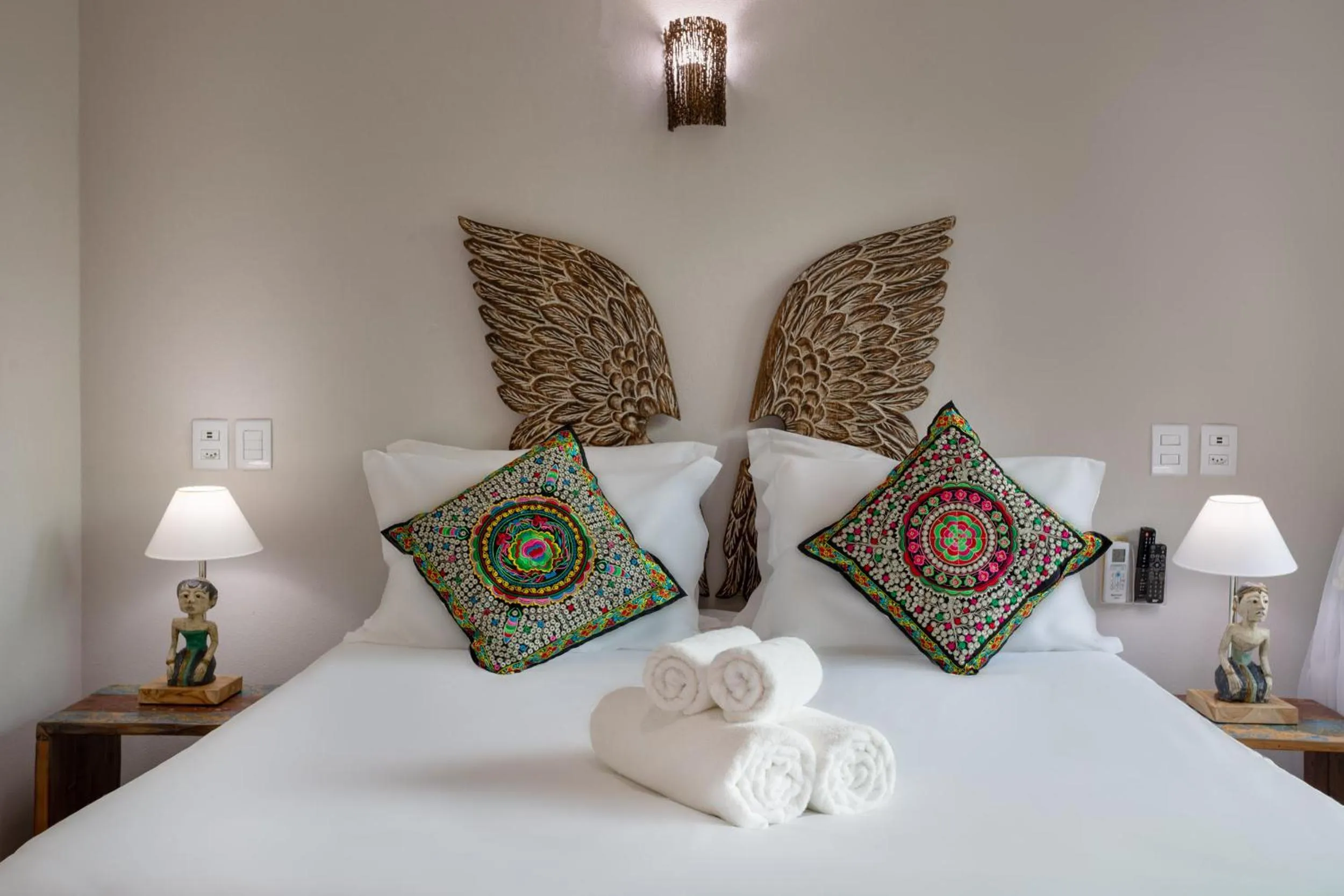 Photo of the whole room, Bed in Hotel Vila Kebaya