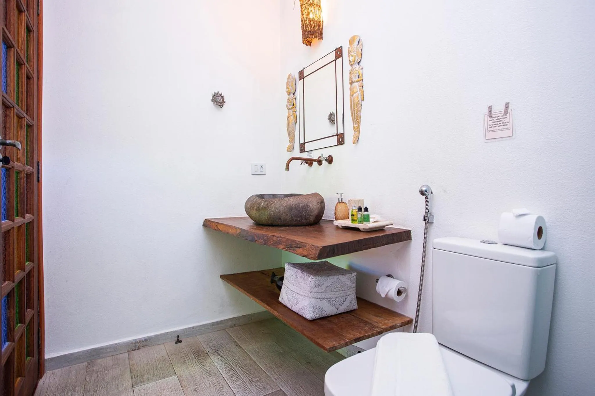 Toilet in Hotel Vila Kebaya