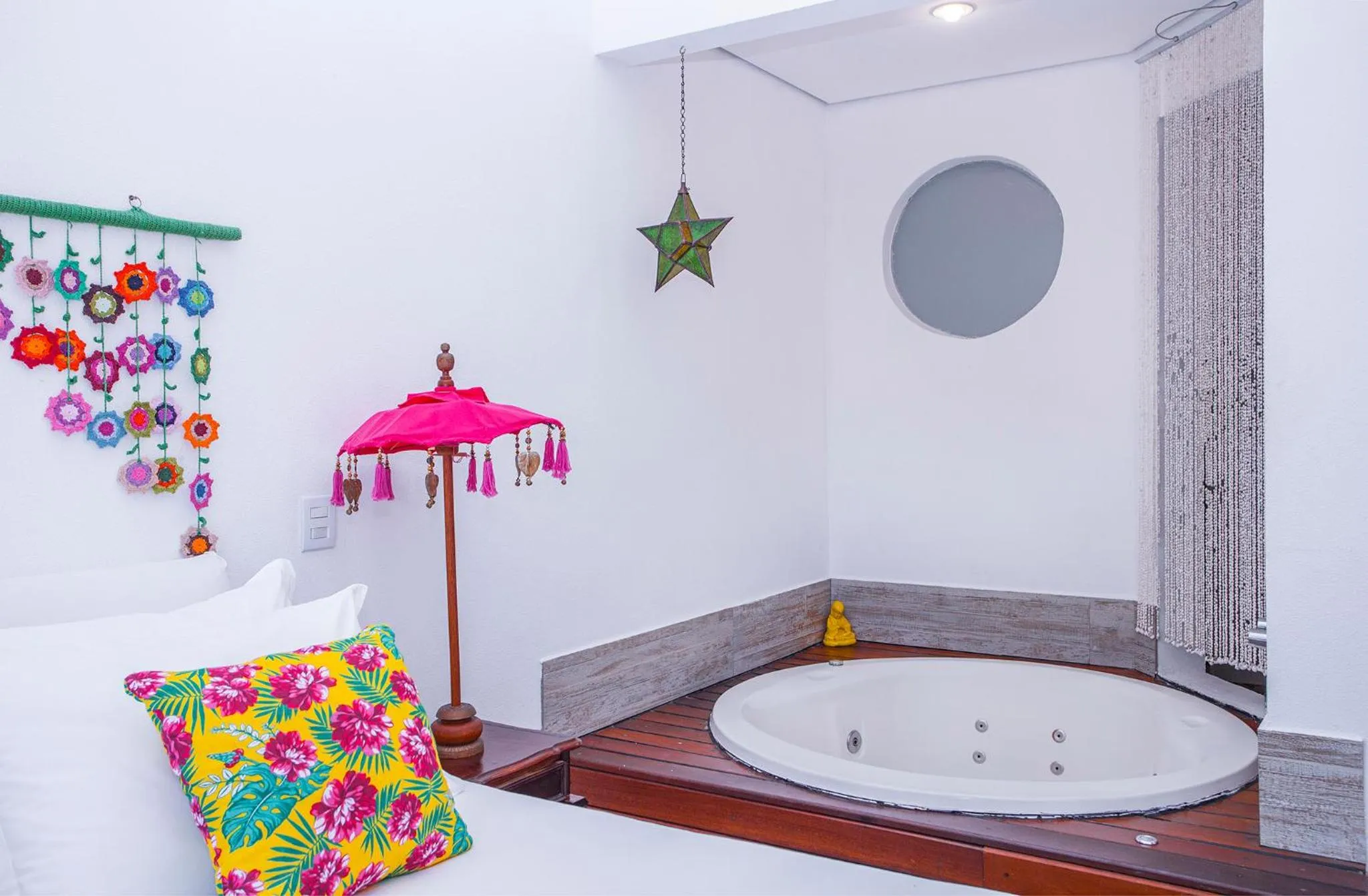 Photo of the whole room in Hotel Vila Kebaya