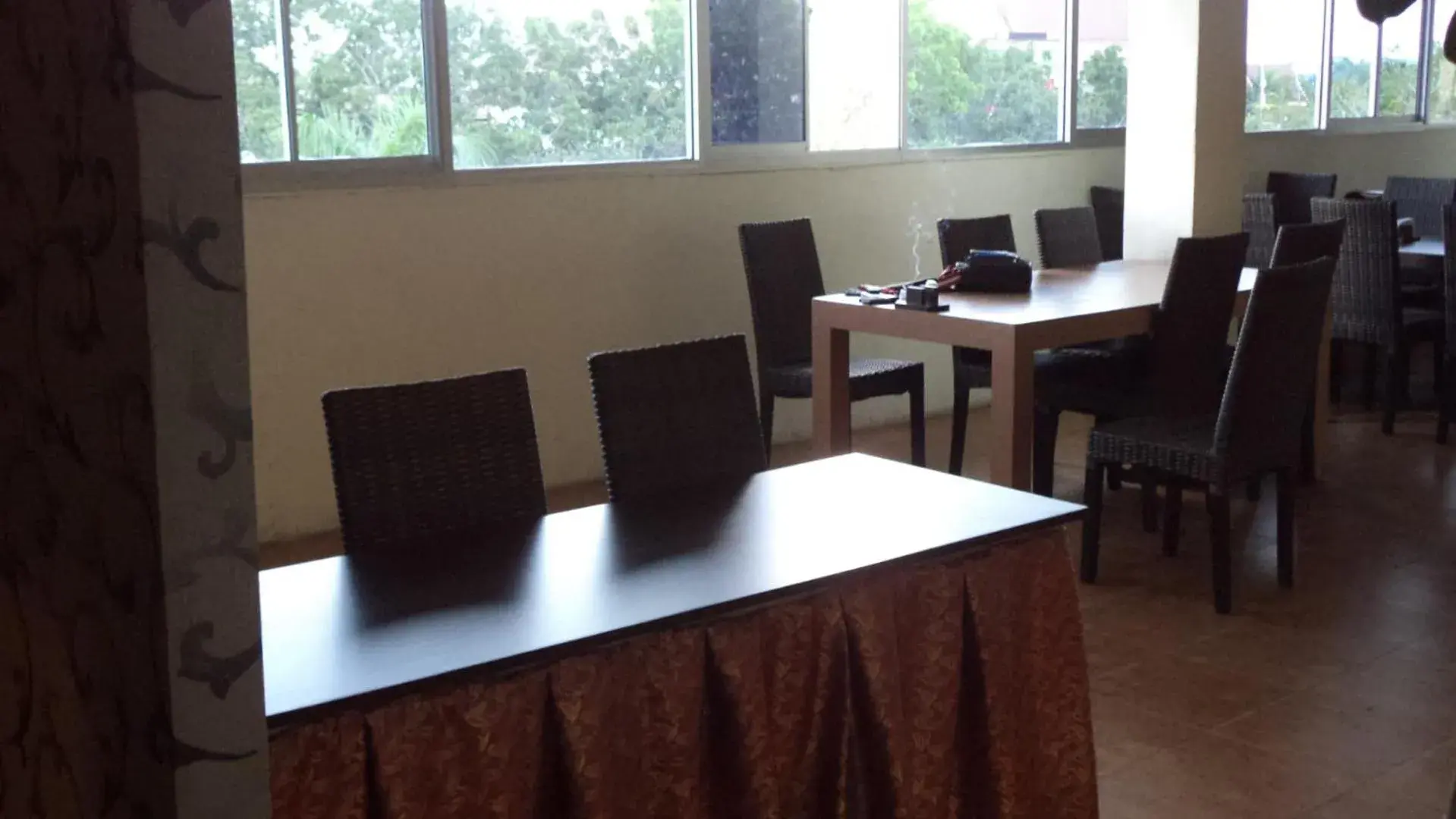 Restaurant/places to eat in Drego Hotel Restaurant/places to eat in Drego Hotel