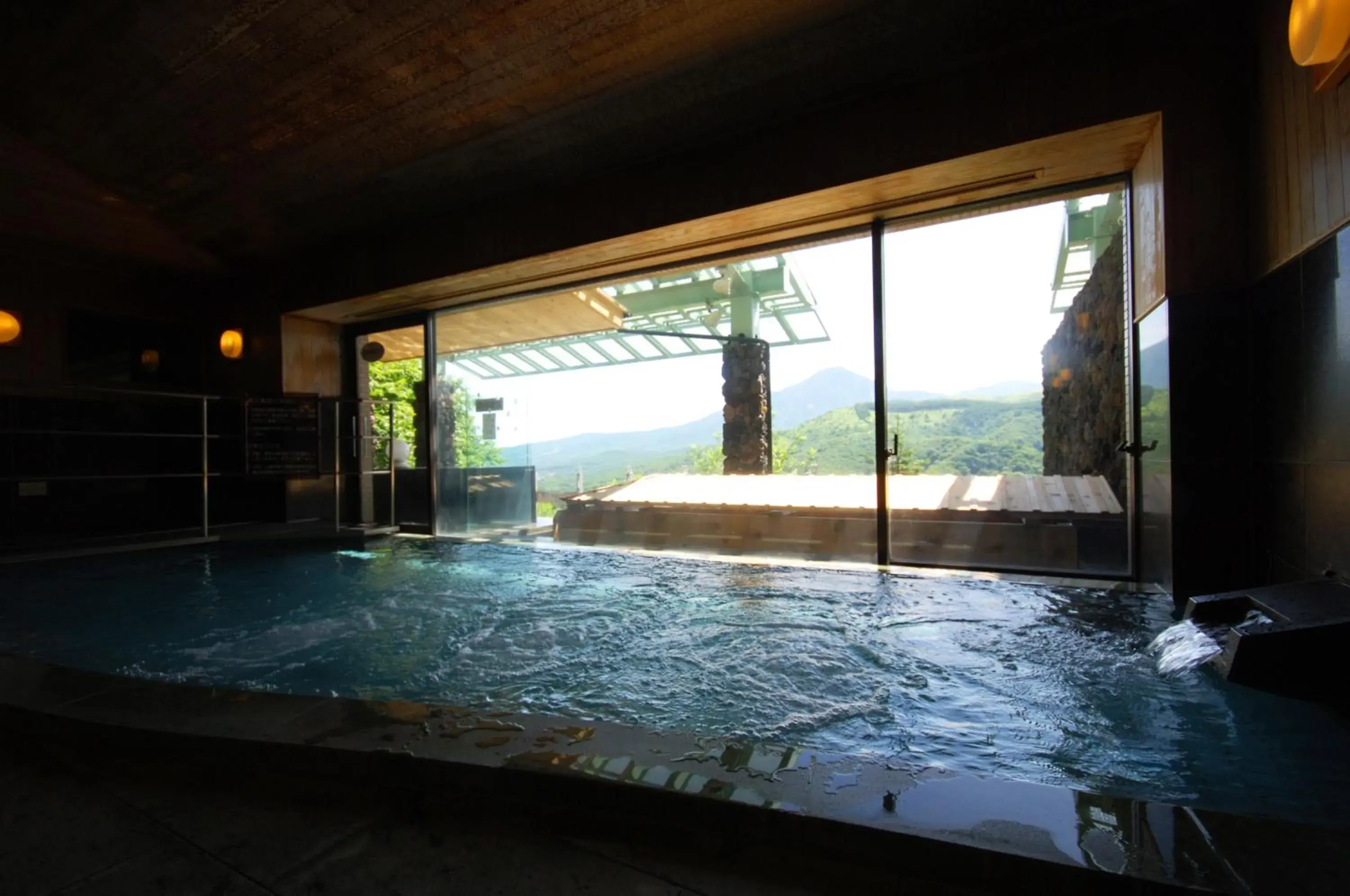 Public Bath, Swimming Pool in Skypark Hotel