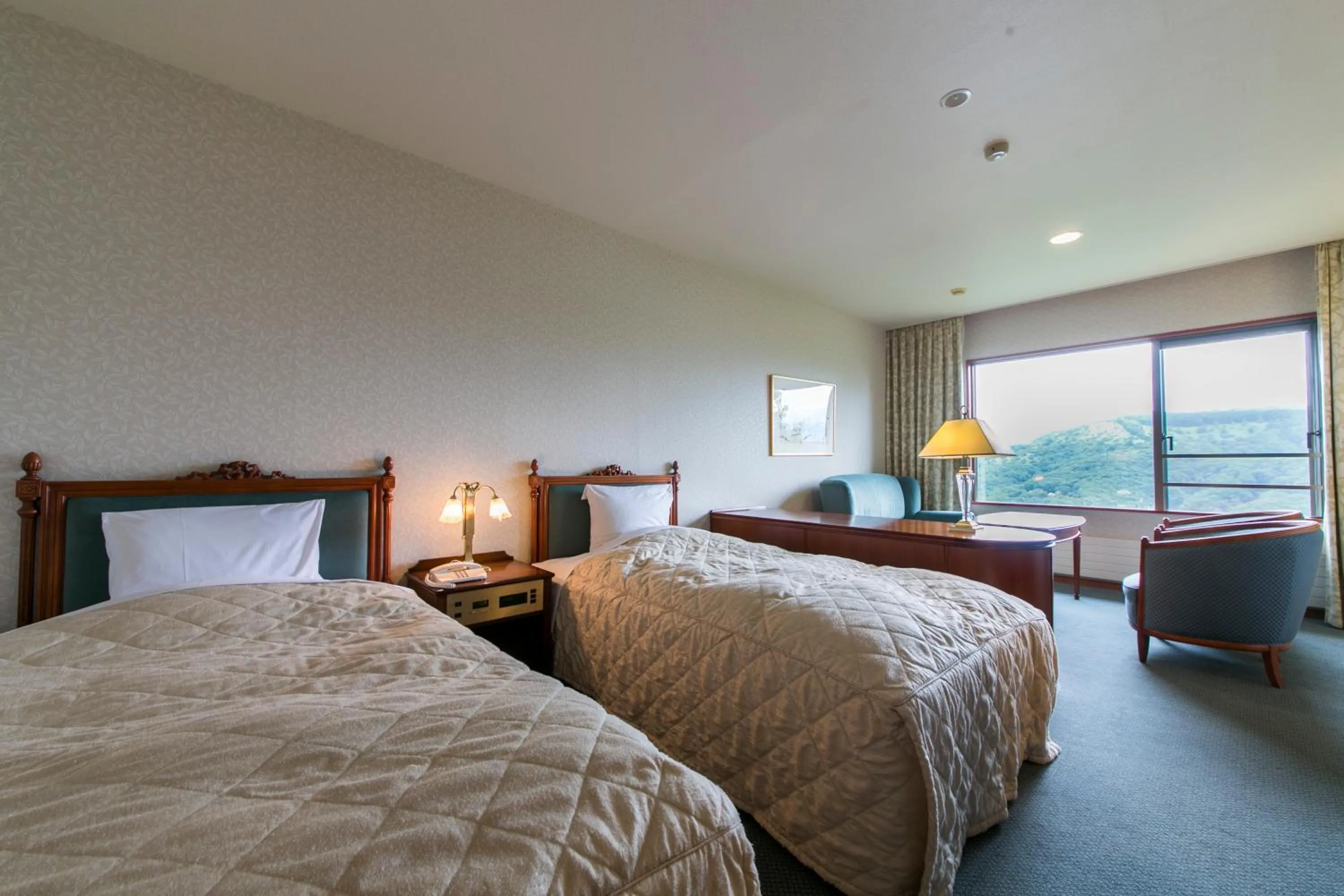 Photo of the whole room, Bed in Sky Park Hotel