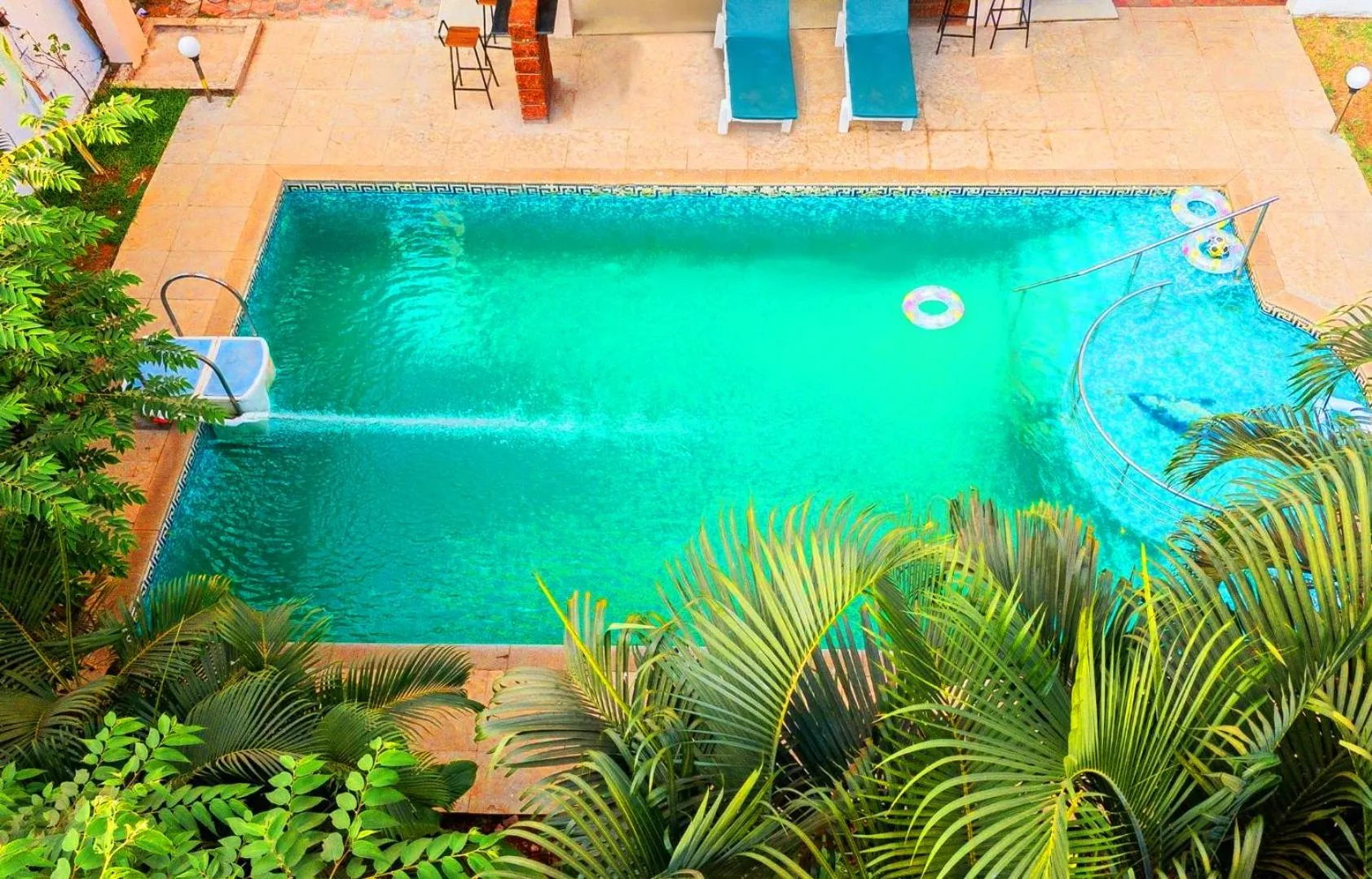 Swimming pool in Jungle by sturmfrei Vagator - Pool Wing