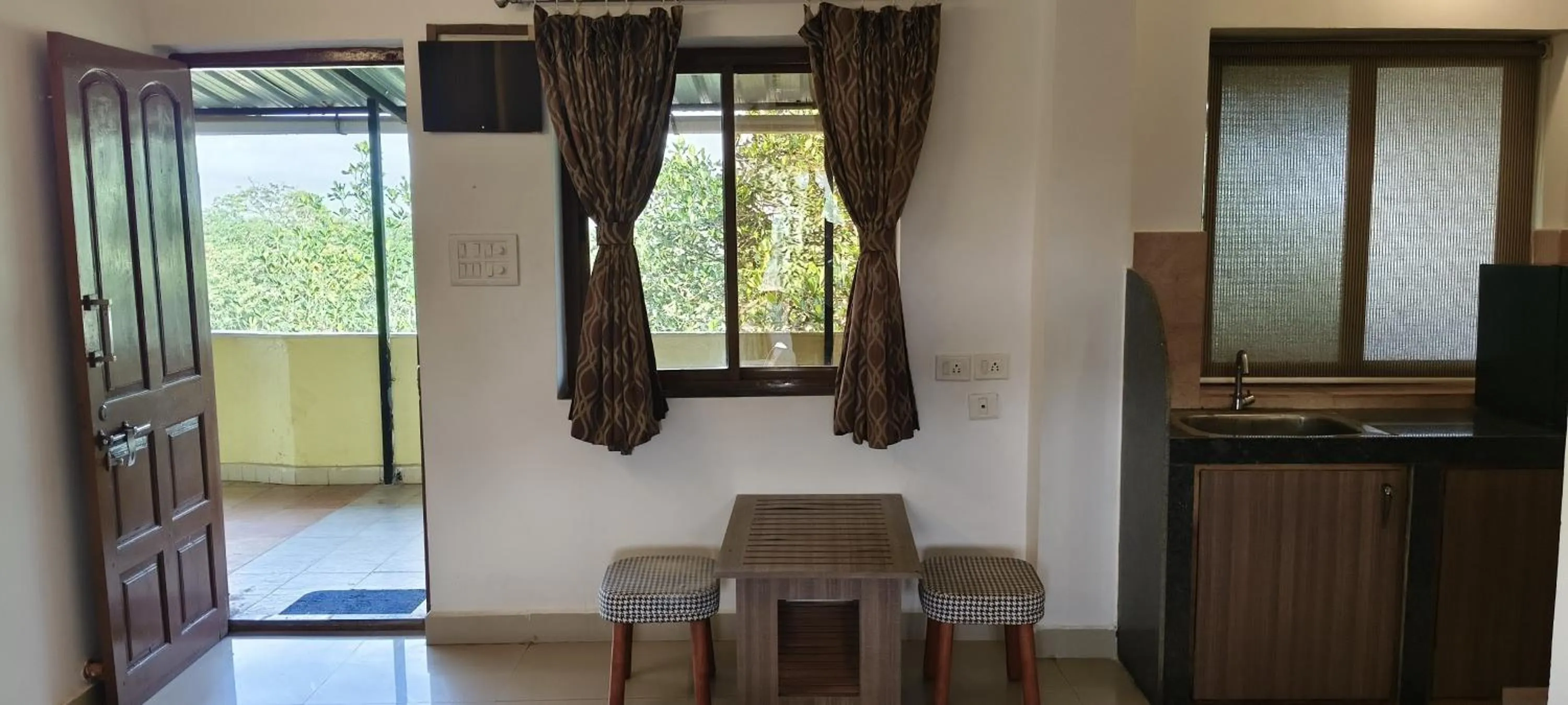 Seating area in Jungle by sturmfrei Vagator - Pool Wing