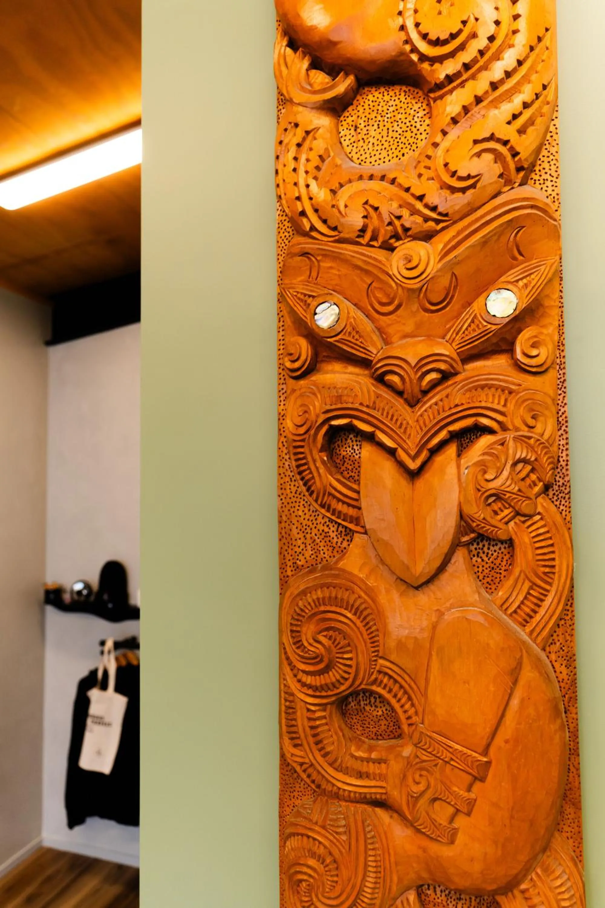 Decorative detail in Haka House Rotorua