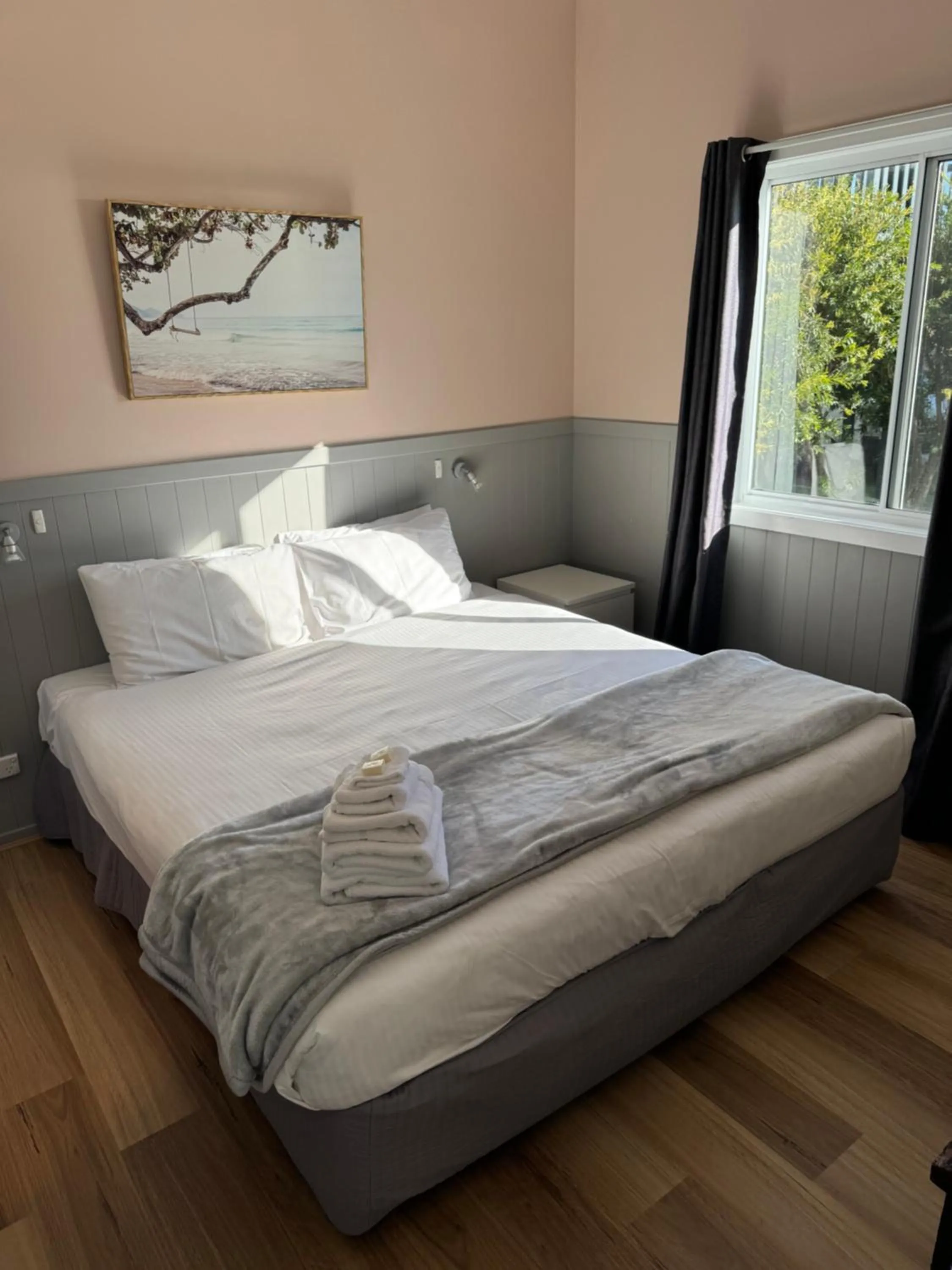 Bed in South Coast Retreat