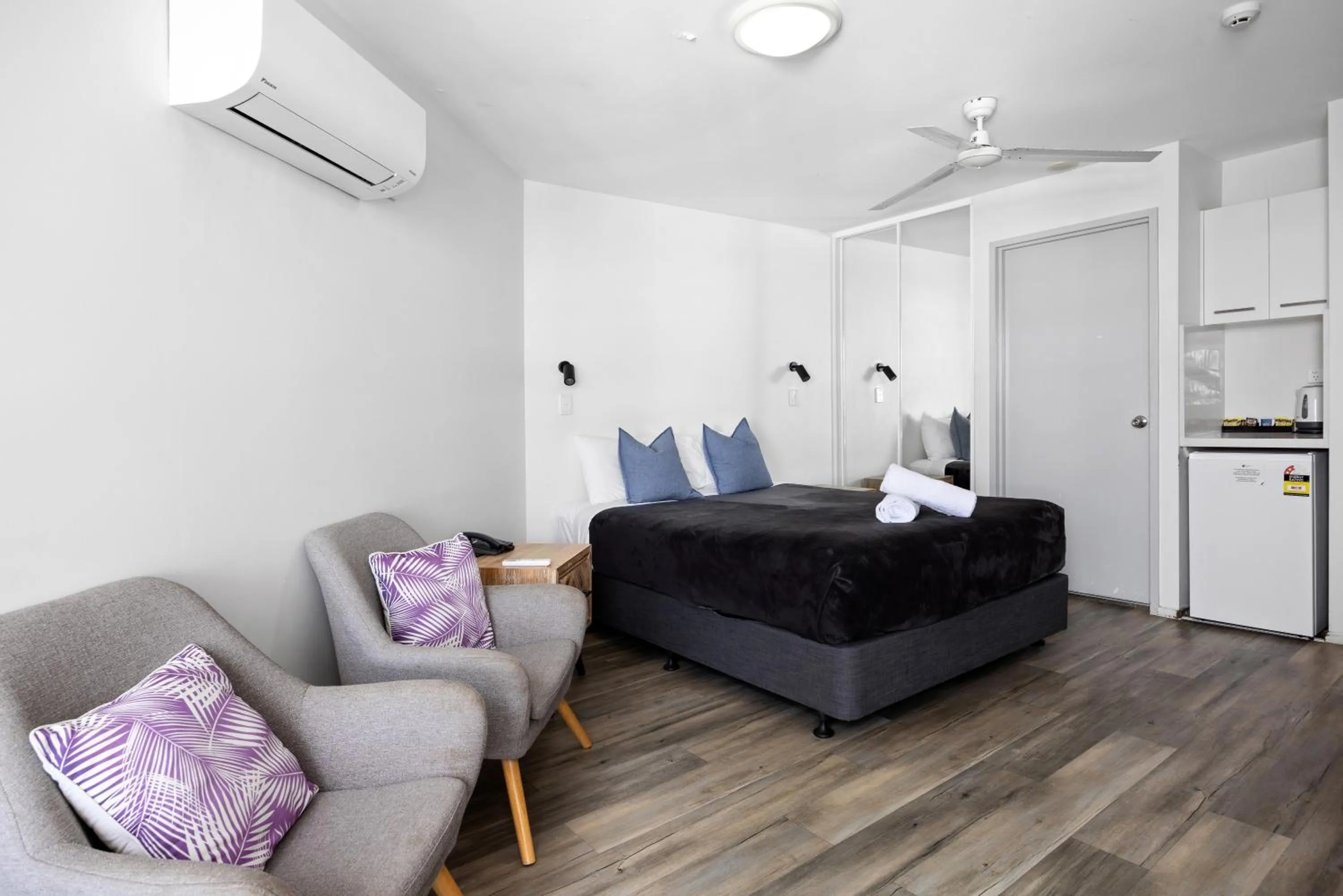 Bed in The Beach Retreat Coolum