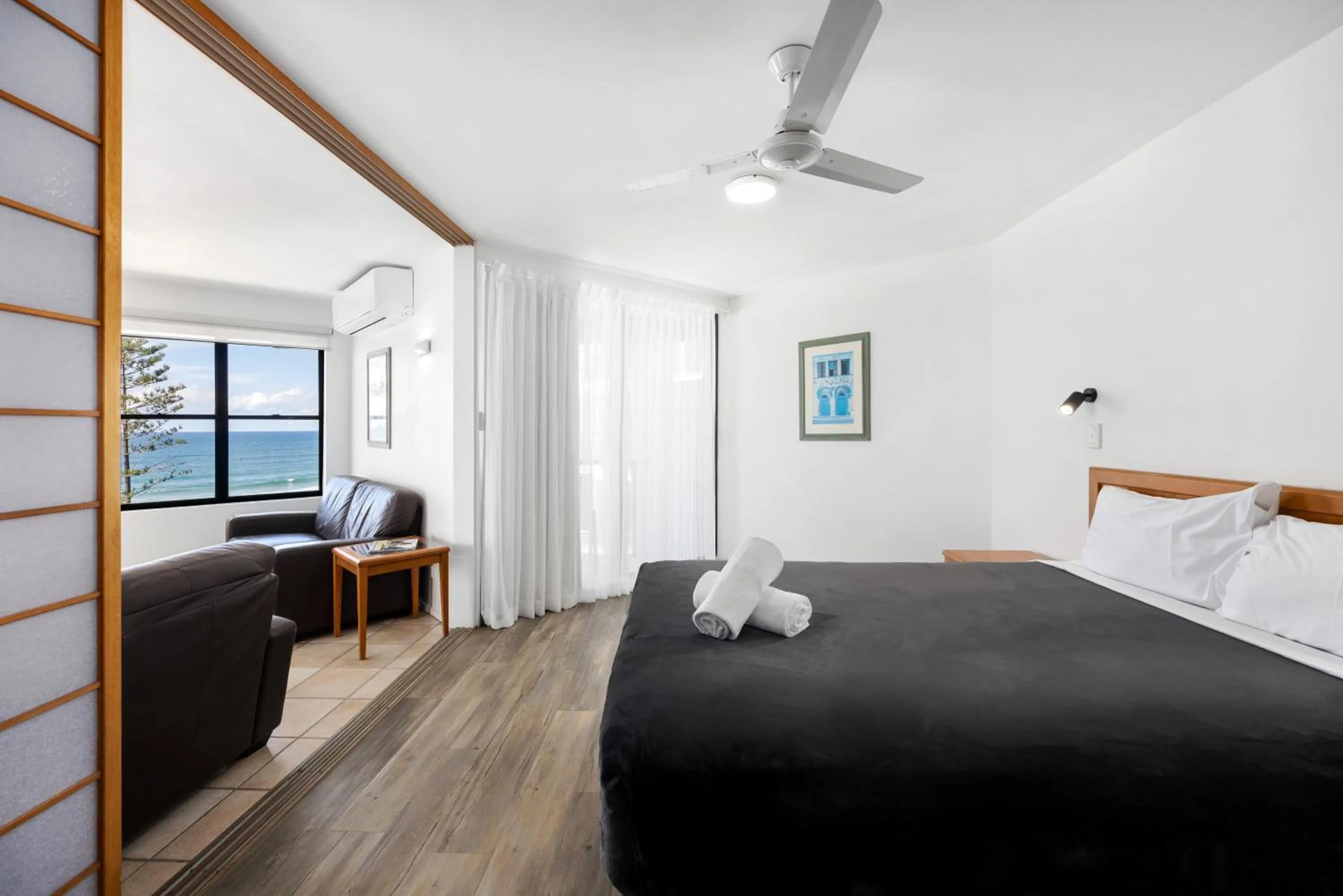 Bed in The Beach Retreat Coolum